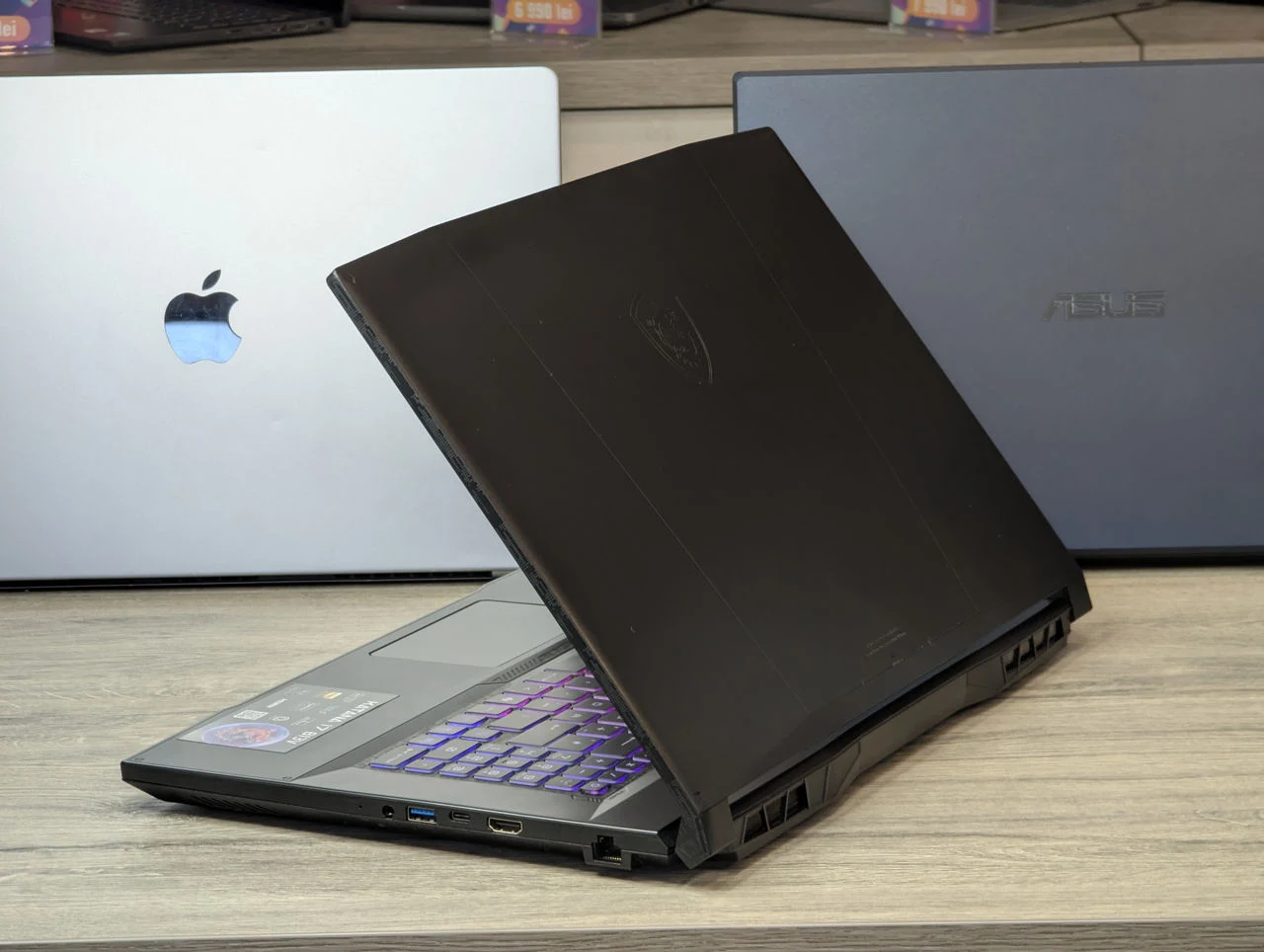 MSI Katana 17 B13VFK | i7-13620H | RTX 4060 | 16GB | 1TB | 17.3″ FHD 144Hz — miniatură 7