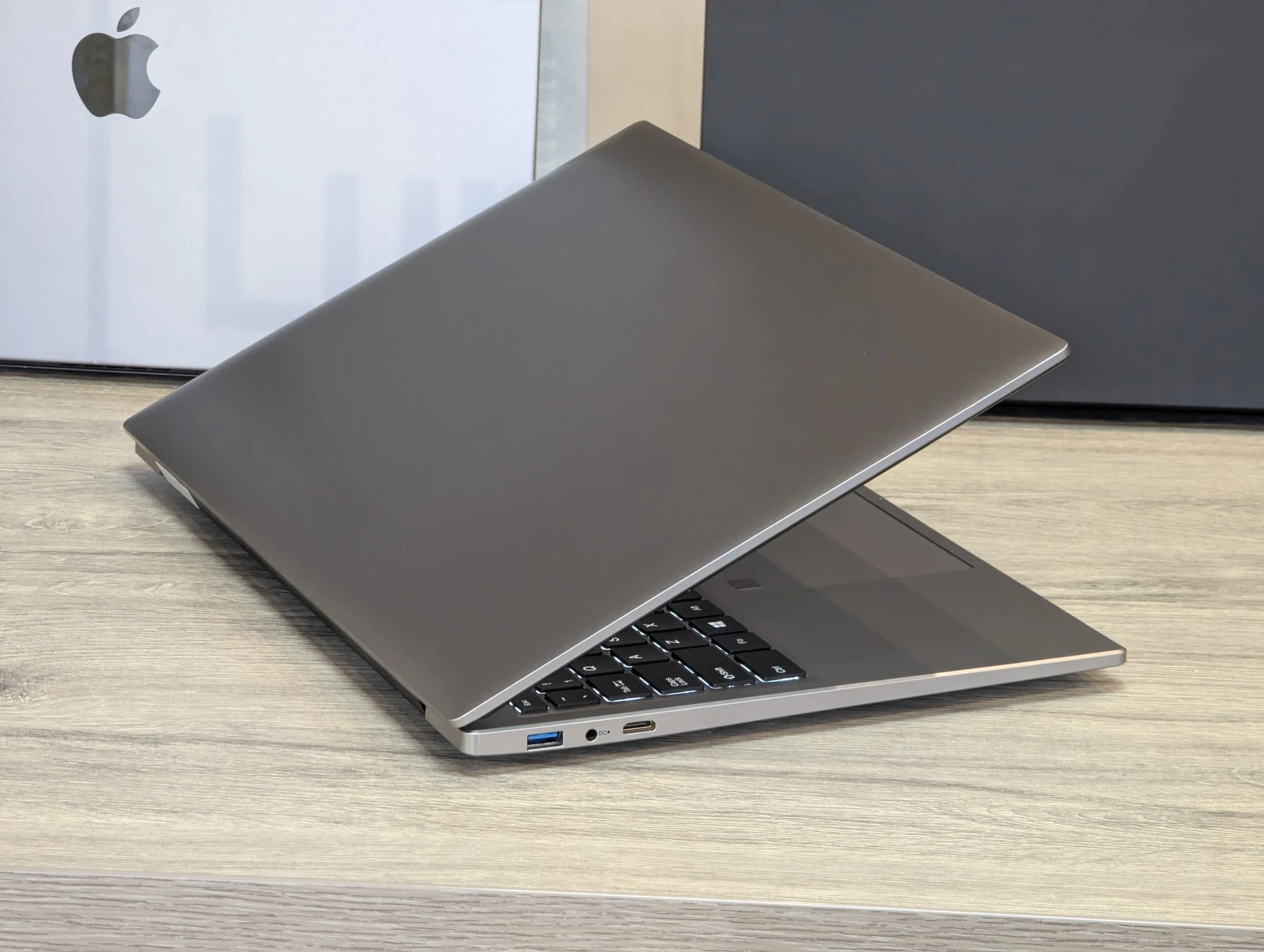 Nou! Laptop | Intel N100 | 16GB | 512GB | Intel UHD Graphics | 15.6″ FHD 60Hz — miniatură 9