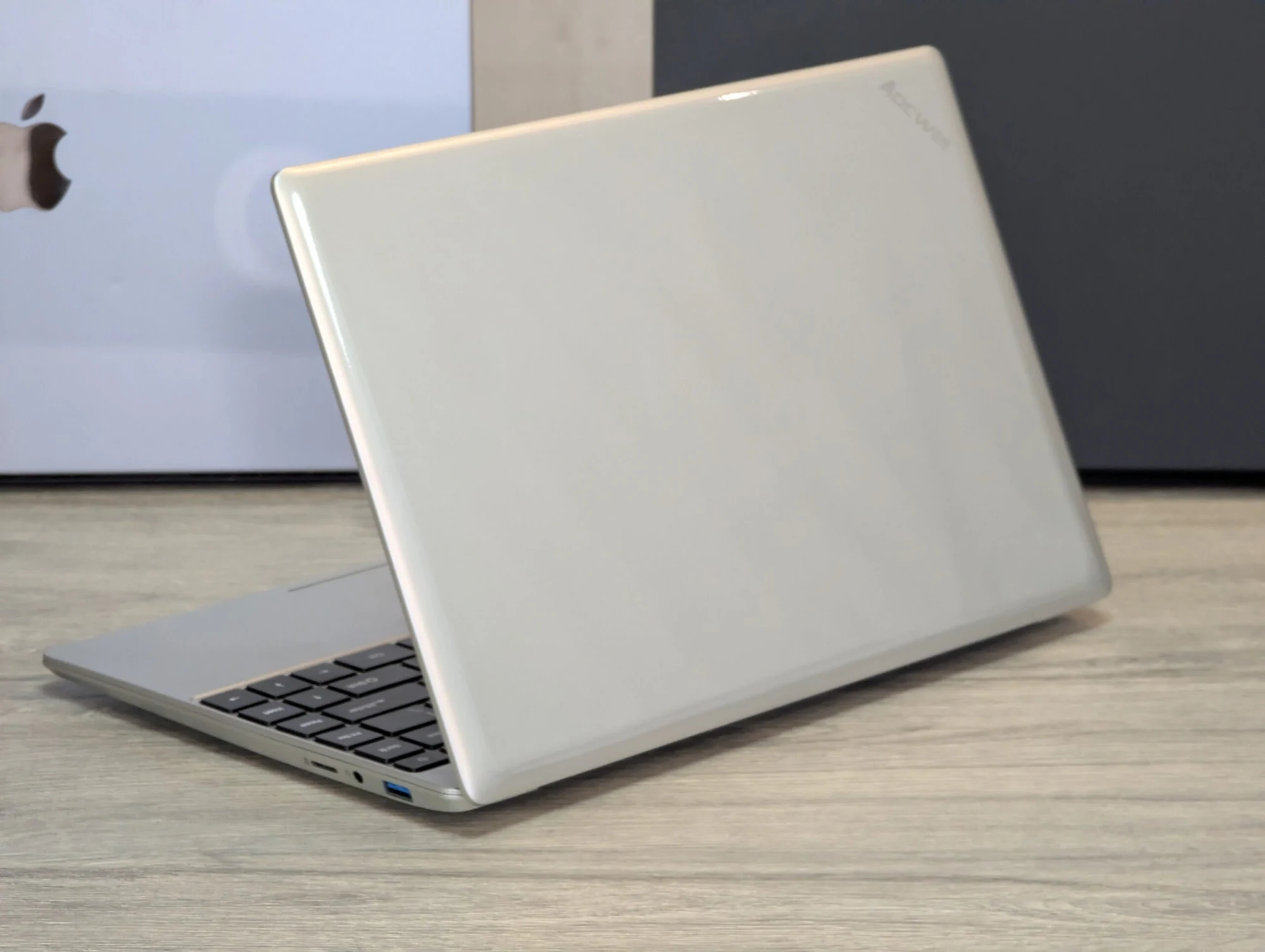 Nou! Aocwei 14.1″ | Intel Celeron N4020C | 6GB RAM | 256GB SSD | Intel UHD 600 | Windows 11 Pro — miniatură 8