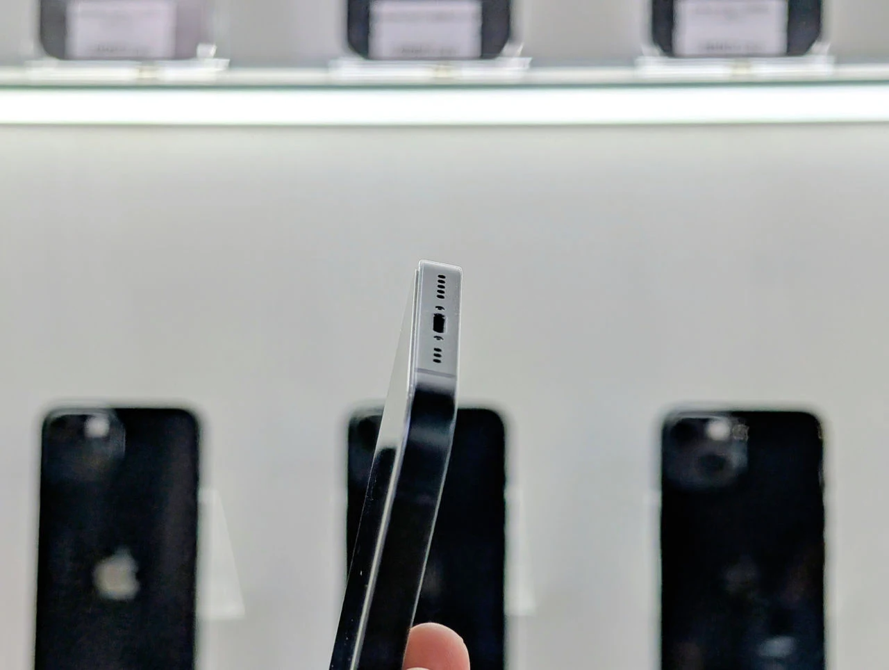 IPhone 14 | A15 Bionic | 6GB | 256GB | 6.1″ Retina | Midnight | Dual eSIM — miniatură 19