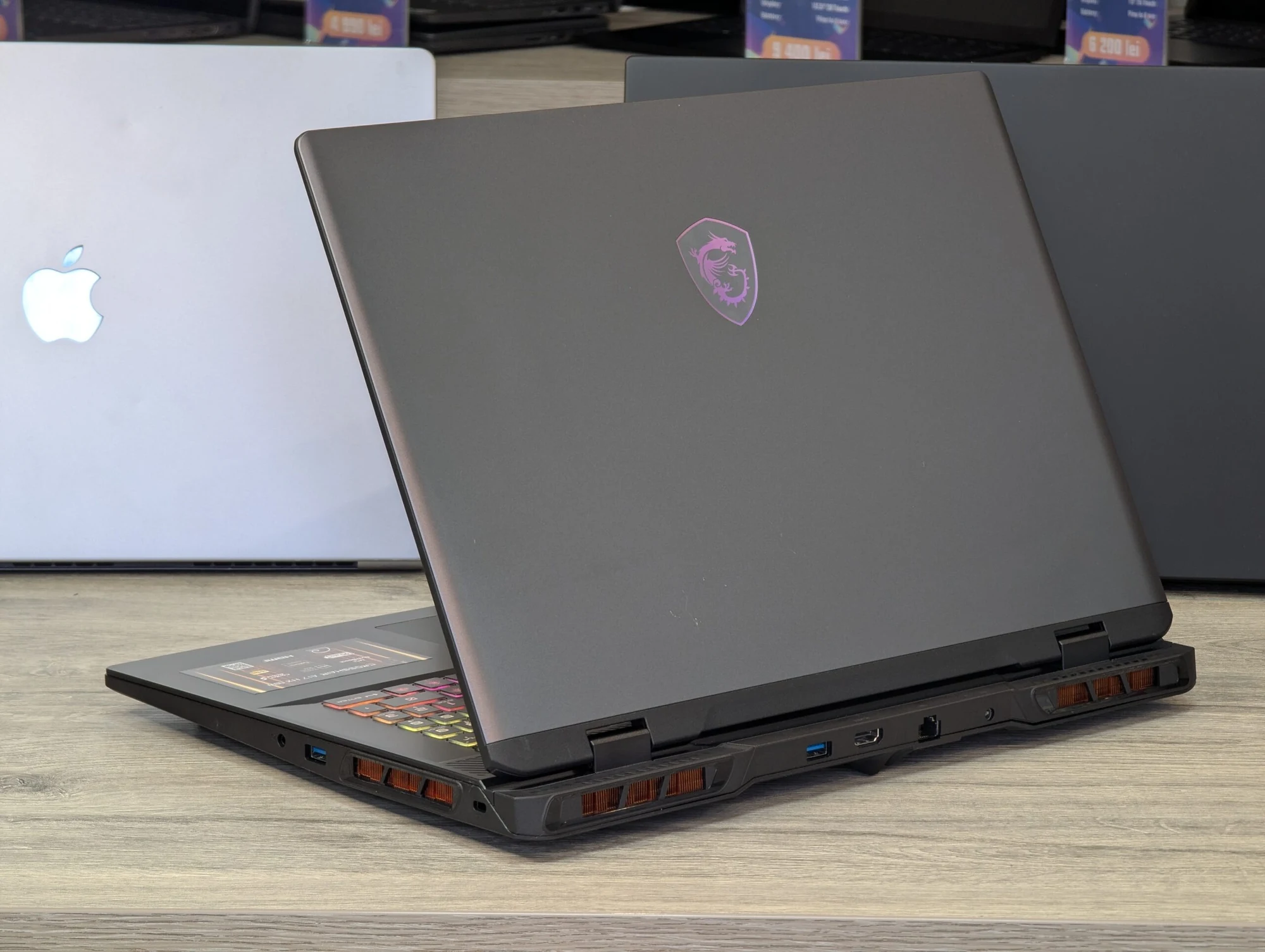 Nou! MSI Crosshair 17 HX | Ryzen 9 8940HX | 16GB | 1TB | RTX 5070 | 17.3″ 240Hz — miniatură 7