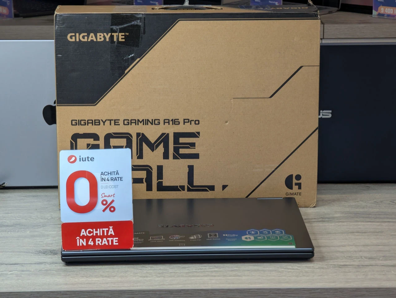 Gigabyte A16 | Core 7 240H | 32GB | 1TB | RTX 5070 Ti | 16.0″ 2.5K 165Hz — miniatură 9