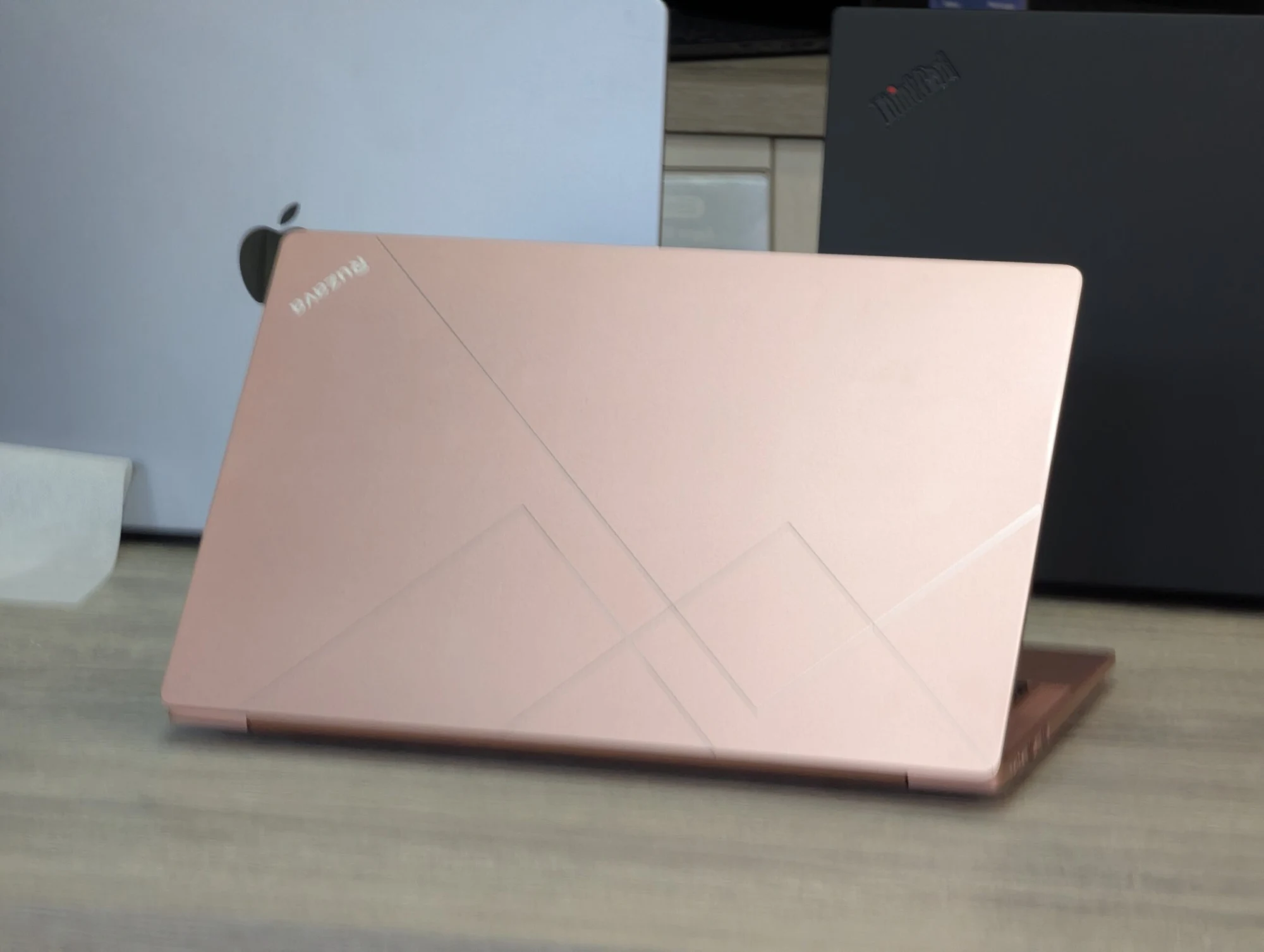 Новый! Ruzava RK70 Rose Gold | Intel Celeron N5095A | 8GB | 256GB SSD | Intel UHD | 14.0″ Full HD — миниатюра 6