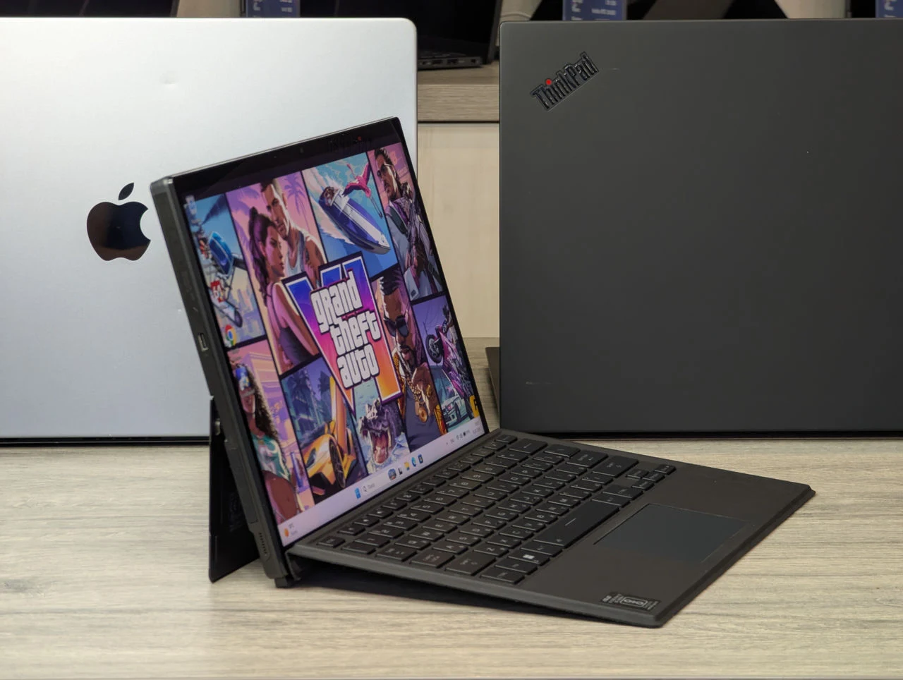 Ca nou! ASUS ROG Flow Z13 | i9 12900H | 16GB | 1TB | RTX 3050 Ti | 13.4″ Touch 16:10 — miniatură 3