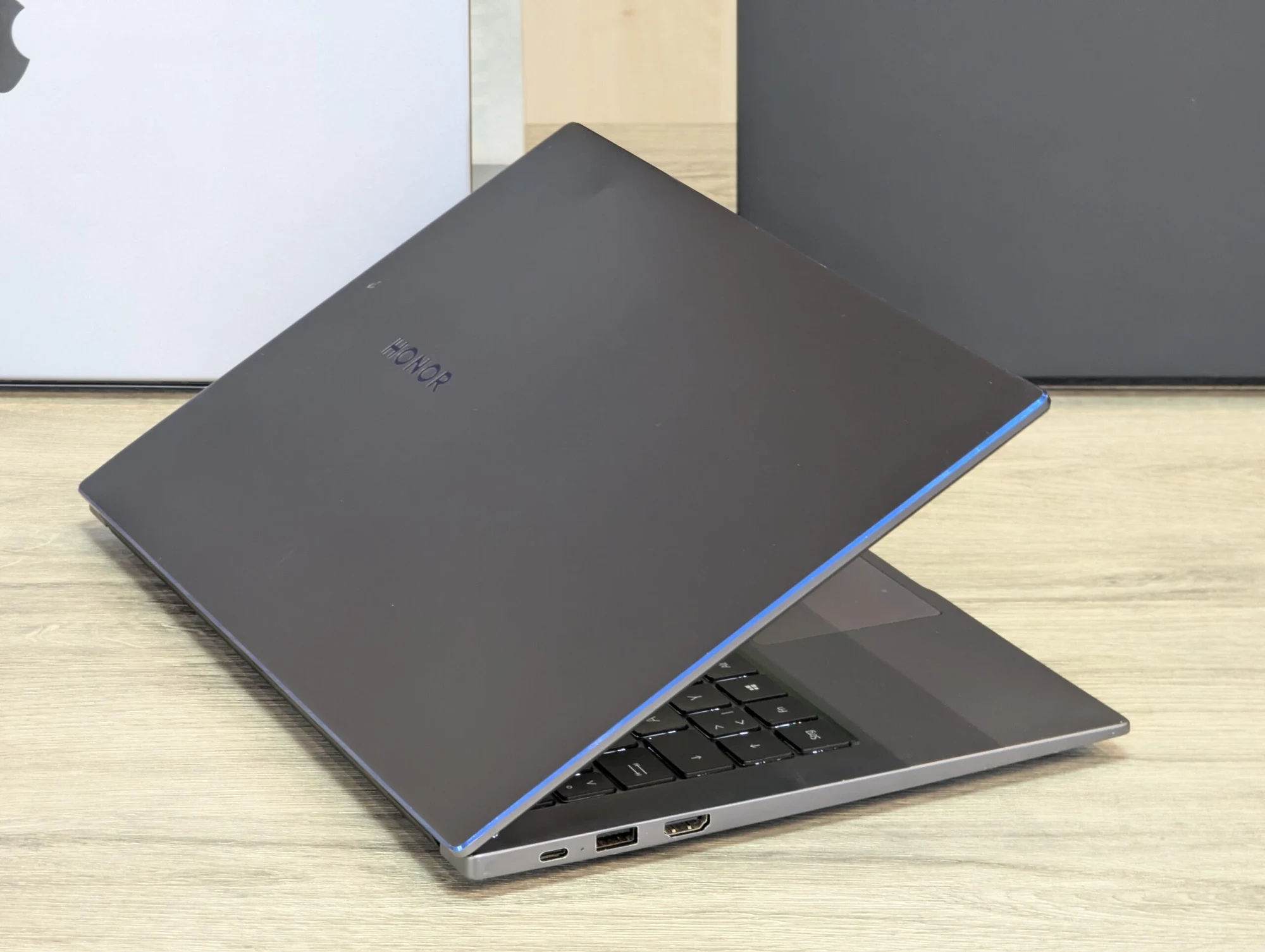 Honor MagicBook 14 | Ryzen 5 3500U | 8GB | 256GB | Radeon Vega 8 | 14.0″ FHD IPS — миниатюра 10