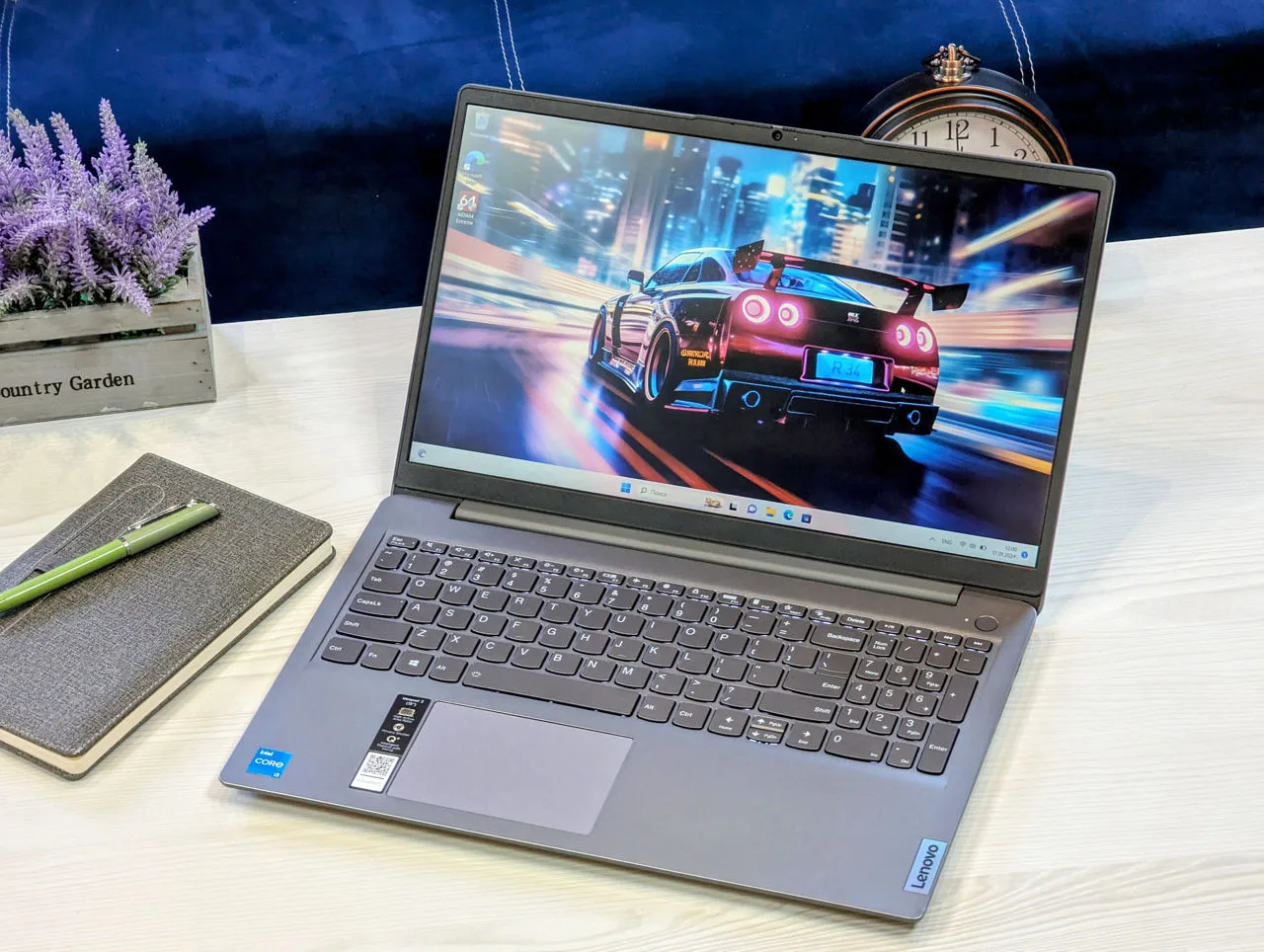 Lenovo IdeaPad 3 15ITL05 | i3-1115G4 | 4GB | 128GB | Intel UHD Graphics | 15.6″ FHD — vedere 2