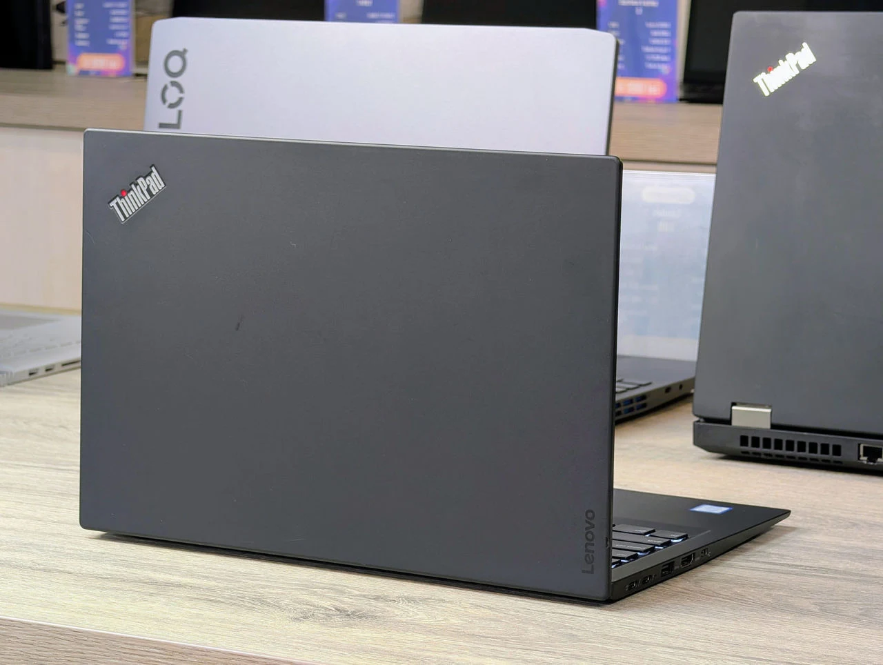 Lenovo ThinkPad X1 Carbon Gen 5 | i7 7500U | 16GB | 256GB | Intel HD 620 | 14.0″ FHD — миниатюра 13