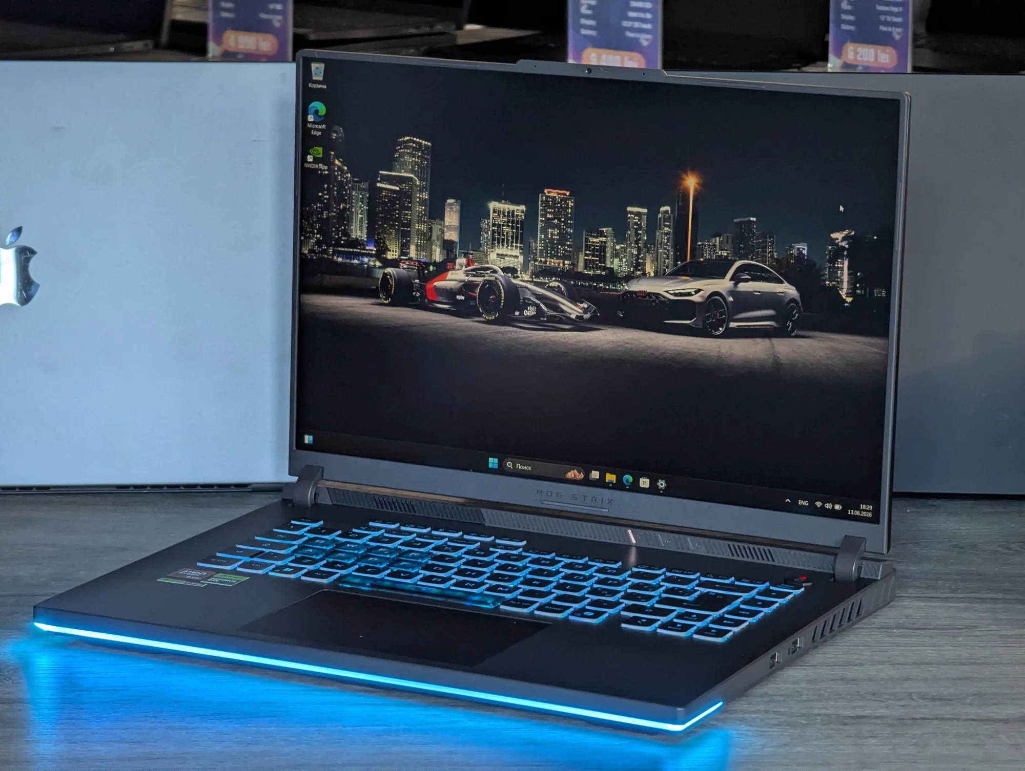 ASUS ROG Strix G16 | Ryzen 9 8940HX | 32GB | 2TB | RTX 5070 | 16.0″ 240Hz — miniatură 6