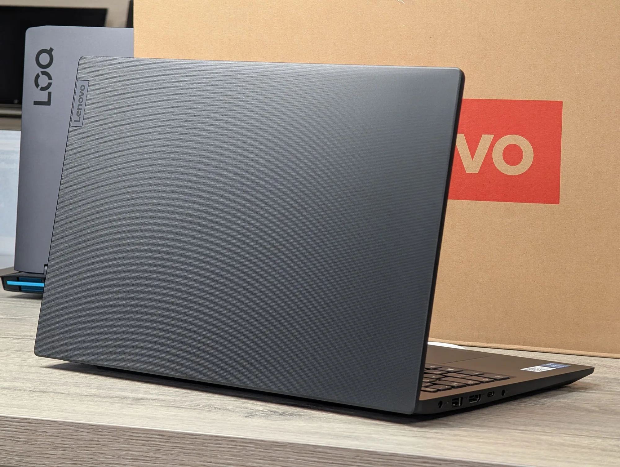 Nou! Lenovo V15 G4 IAH | i3 1315U | 16GB | 512GB | Intel UHD | 15.6″ FHD — miniatură 11