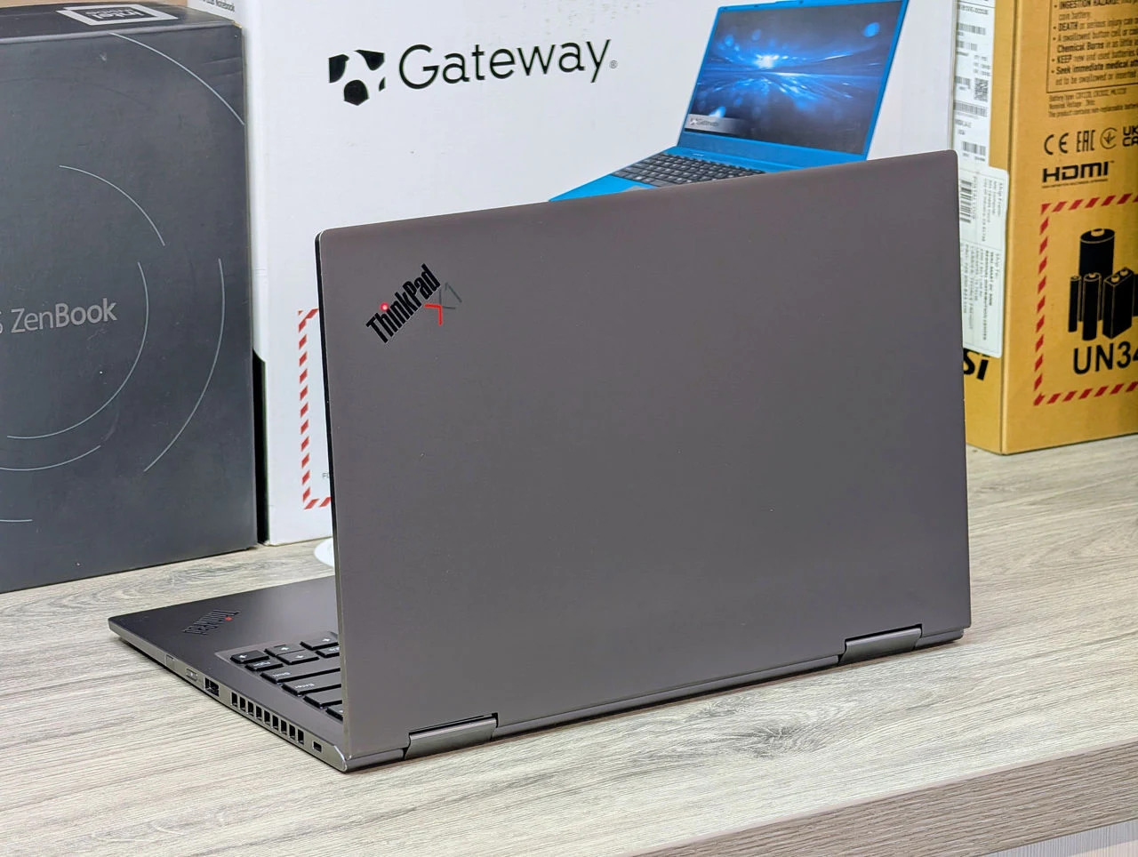 Lenovo ThinkPad X1 Yoga Gen 5 | Intel Core i5-10310U | 16GB RAM | 256GB | 14.0″ FHD IPS Touch — миниатюра 17