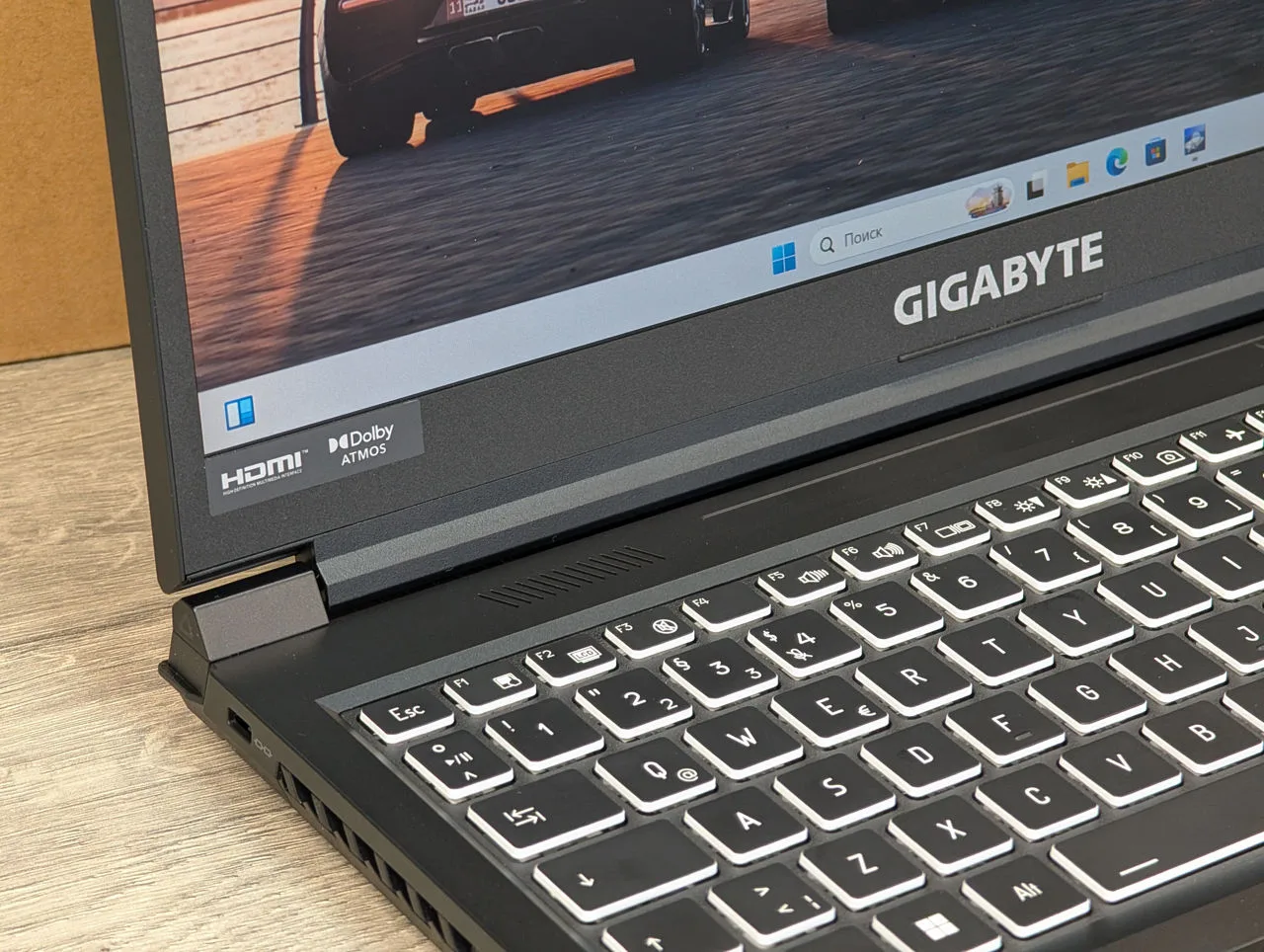 Gigabyte G6 MF | i7 13620H | 16GB | 1TB | RTX 4050 | 16.0″ 165Hz — miniatură 6