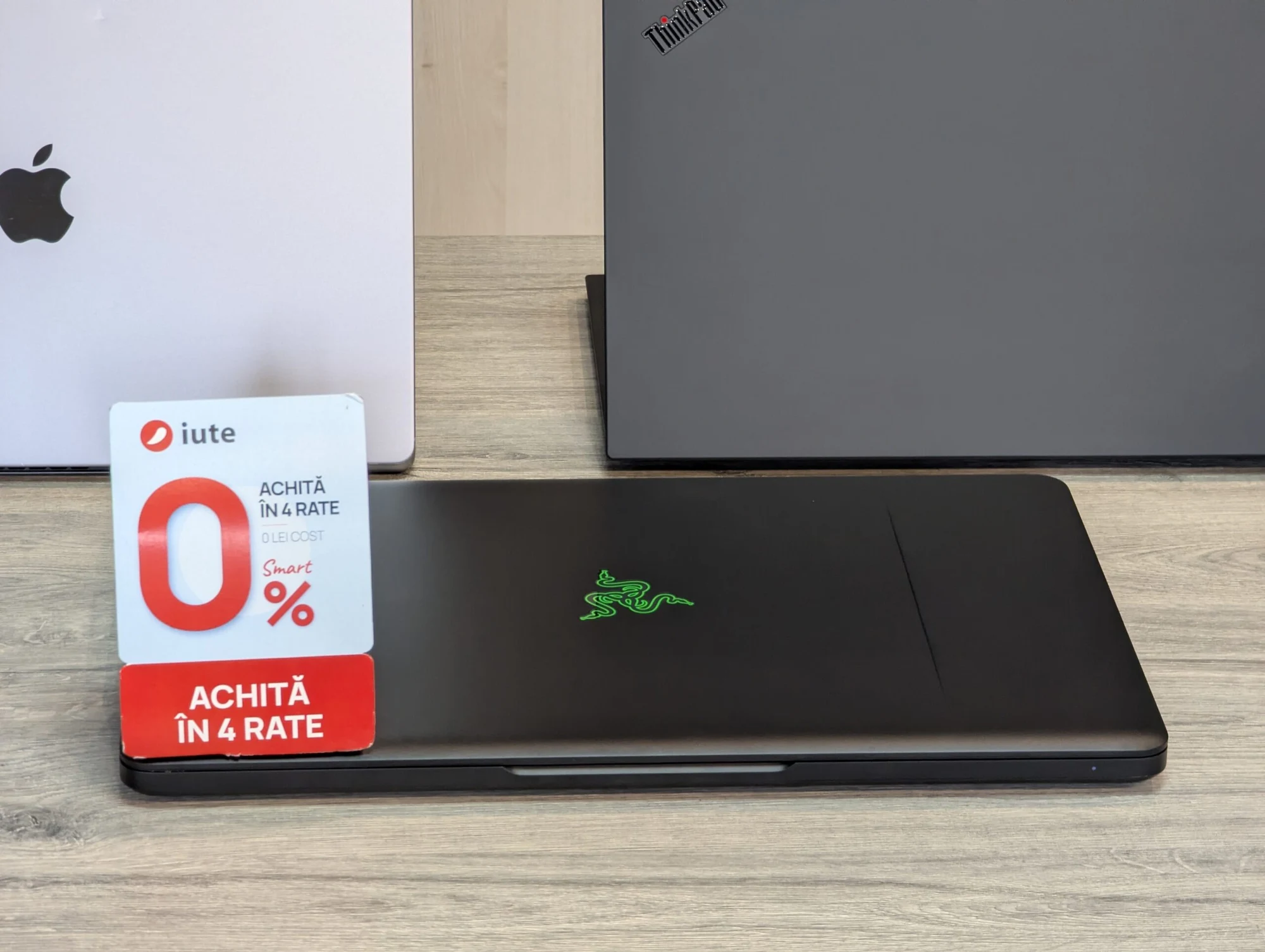 Nou! Razer Blade Pro 17 | i7-7700HQ | 16GB | 256GB SSD + 2TB HDD | GTX 1060 6GB | 17.3″ Full HD — vedere 2