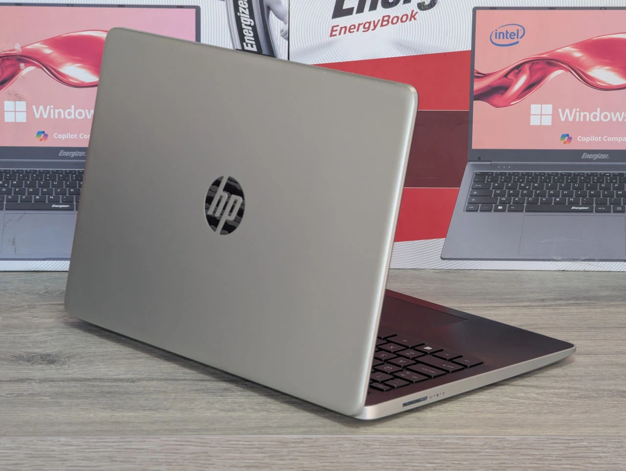 HP Laptop 14 | Intel Core i5-1035G4 | 16GB | 256GB | Intel Iris Plus | 14″ HD — miniatură 8