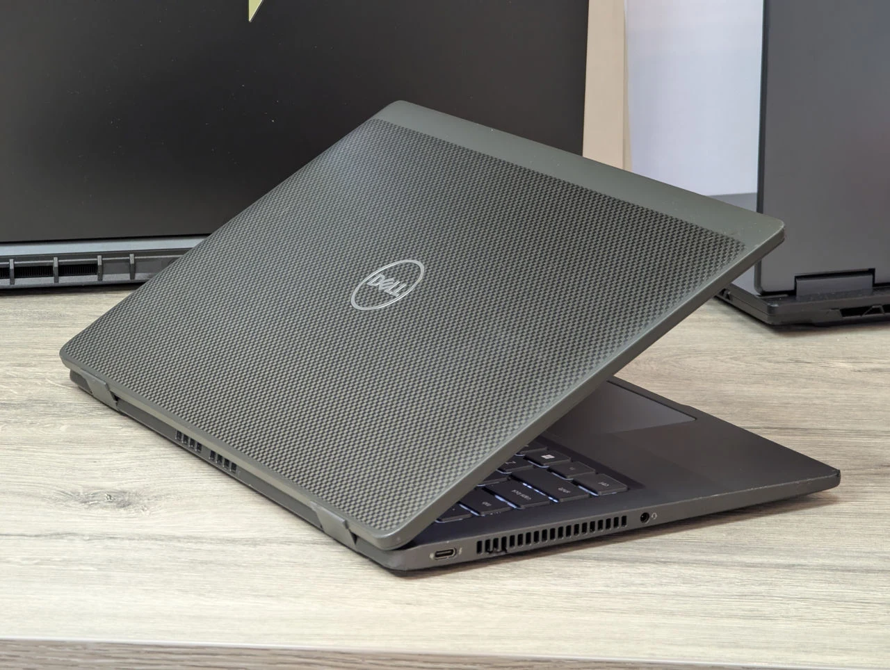 Dell Latitude 7430 | Carbon | Intel Core i7-1265U | 16GB RAM | 256GB | 14.0″ FHD IPS — miniatură 10