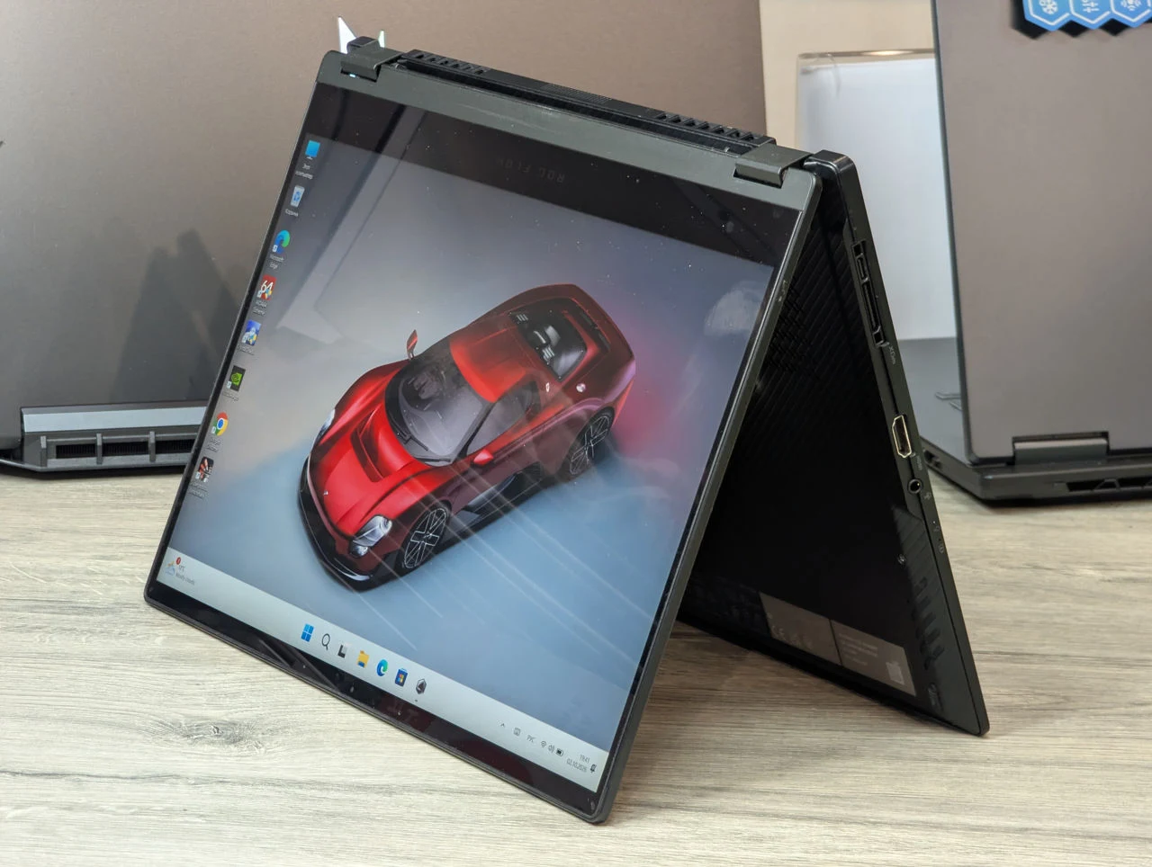 ASUS ROG Flow X13 | AMD Ryzen 9 6900HS | 16GB | 512GB | RTX 3050 Ti | 13.4″ — miniatură 13
