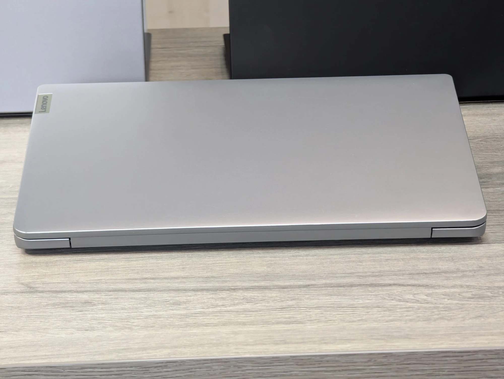 Ca nou! Lenovo IdeaPad | AMD Ryzen 3 7320U | 8GB DDR5 | 256GB SSD | AMD Radeon 610M | 14.0″ Full HD — miniatură 11