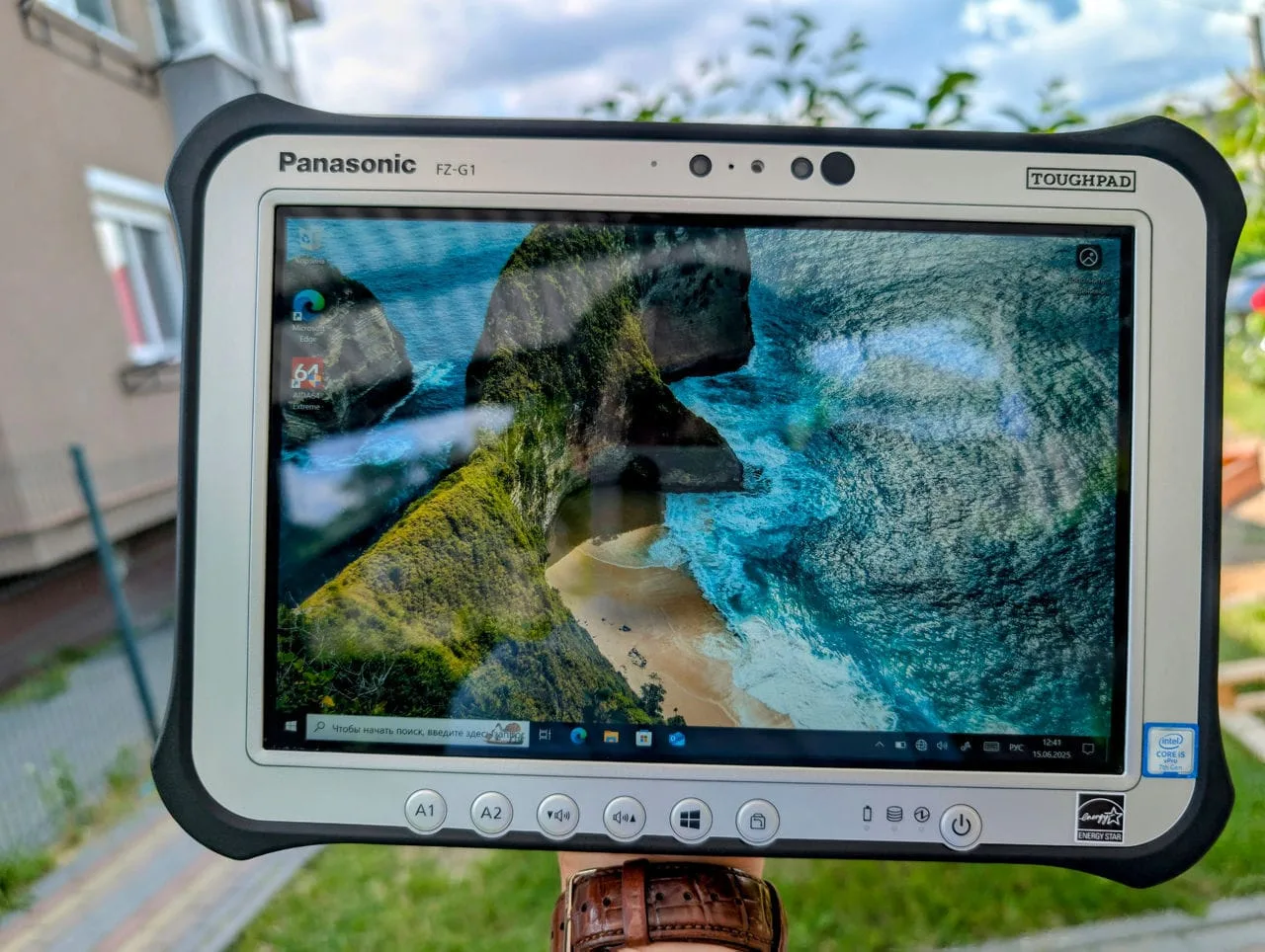 Panasonic Toughpad FZ-G1 | i5 6300U | 8GB | 256GB | 10.1″ IPS — vedere 2