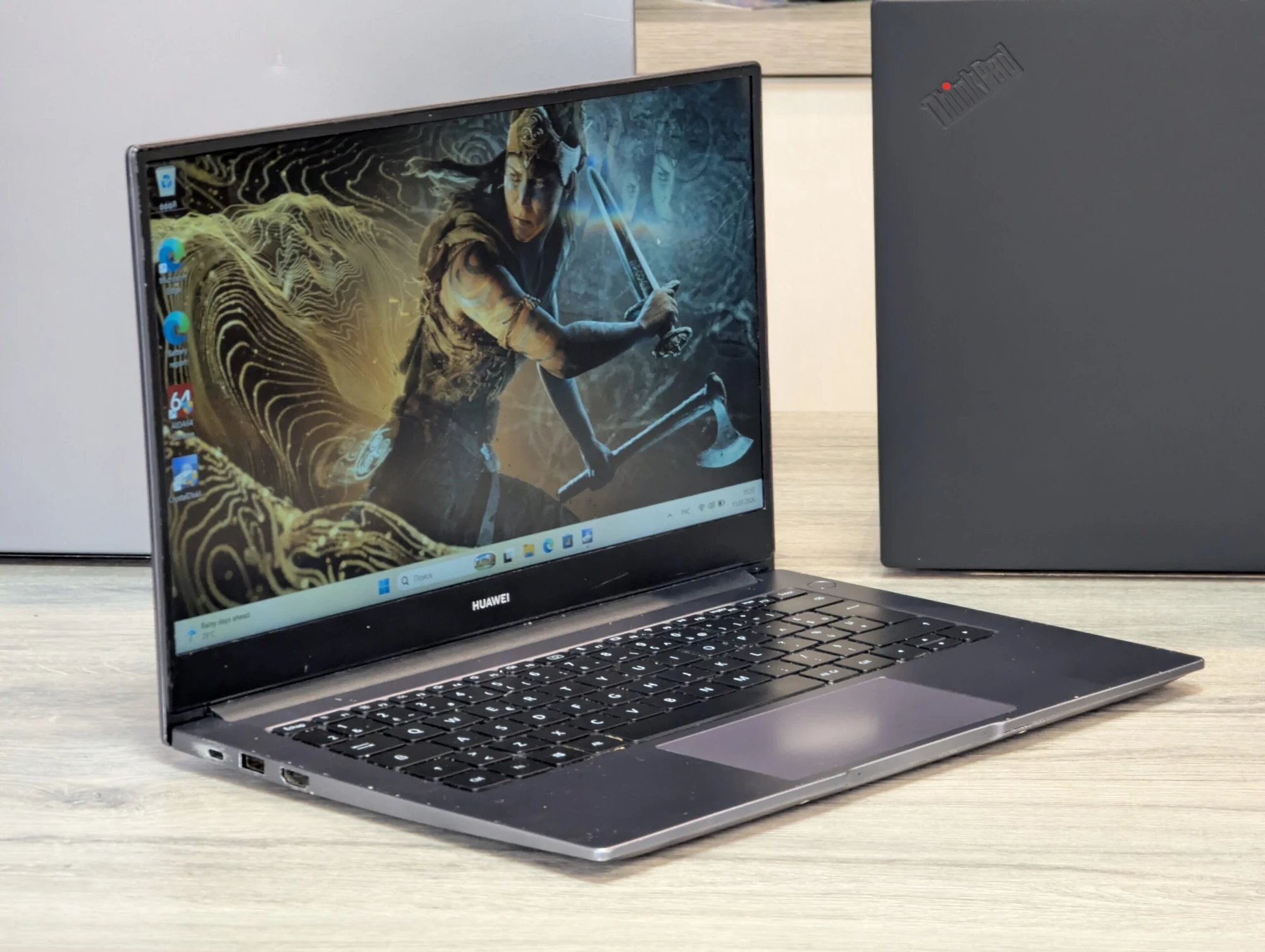 Huawei MateBook D 14 (NBLK-WAX9X) | Ryzen 7 3700U | 8GB | 256GB SSD | RX Vega 10 | 14.0″ Full HD IPS — miniatură 6