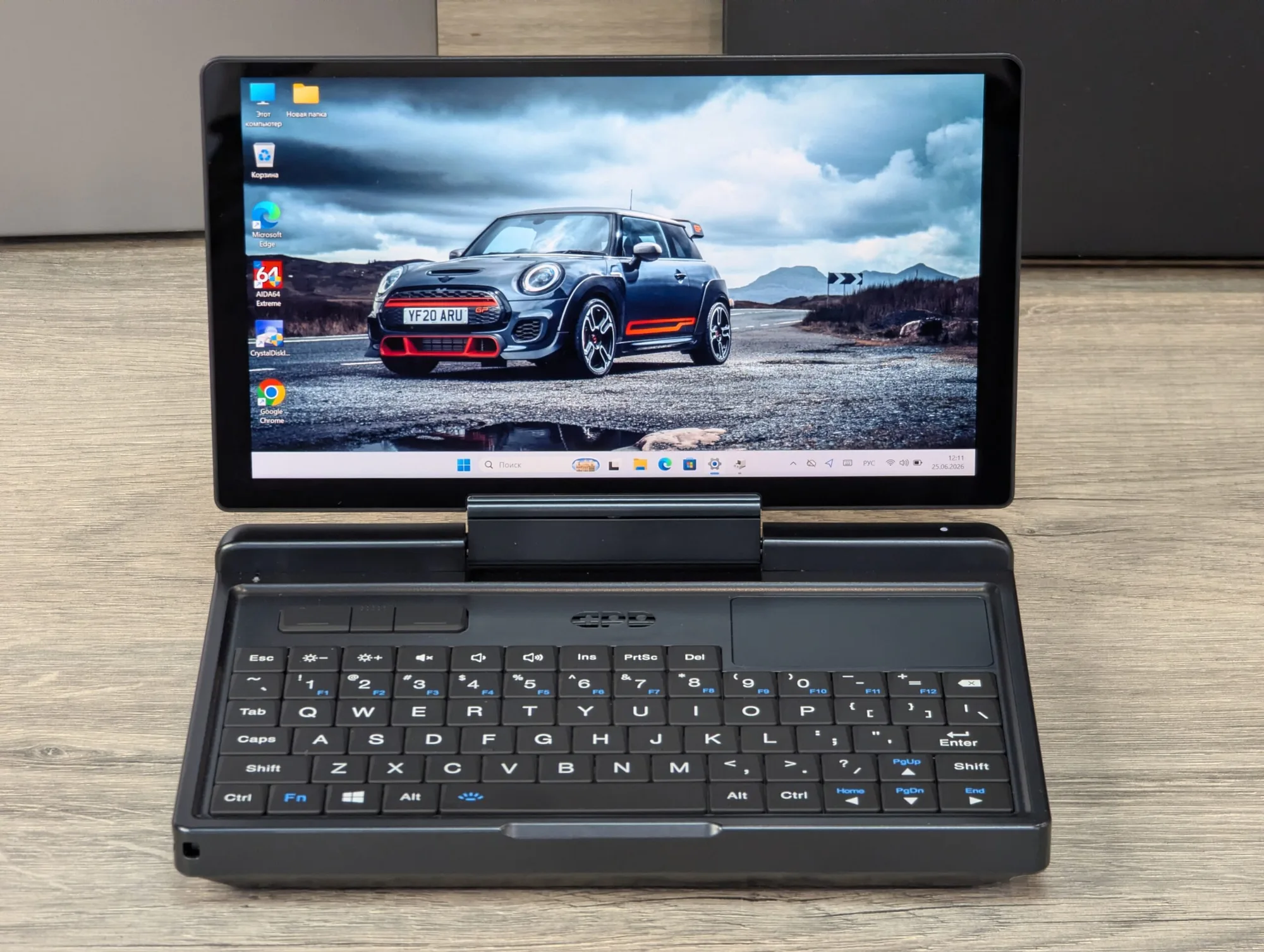 Новый! GPD Pocket 3 Mini | Intel Core i3-N300 | 16GB DDR5 | 512GB SSD | 8.0″ Full HD+ IPS Touch — вид 2