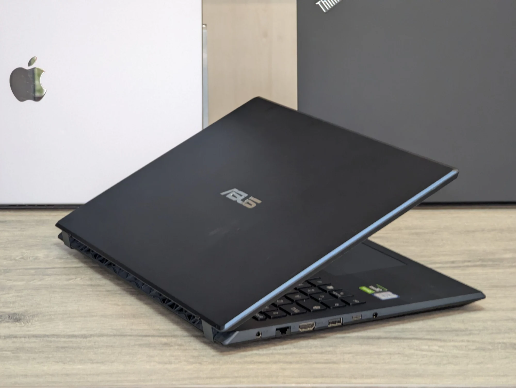 ASUS VivoBook Gaming X571GT | i5-9300H | 16GB | 512GB SSD | GTX 1650 4GB | 15.6″ Full HD 144Hz — miniatură 12