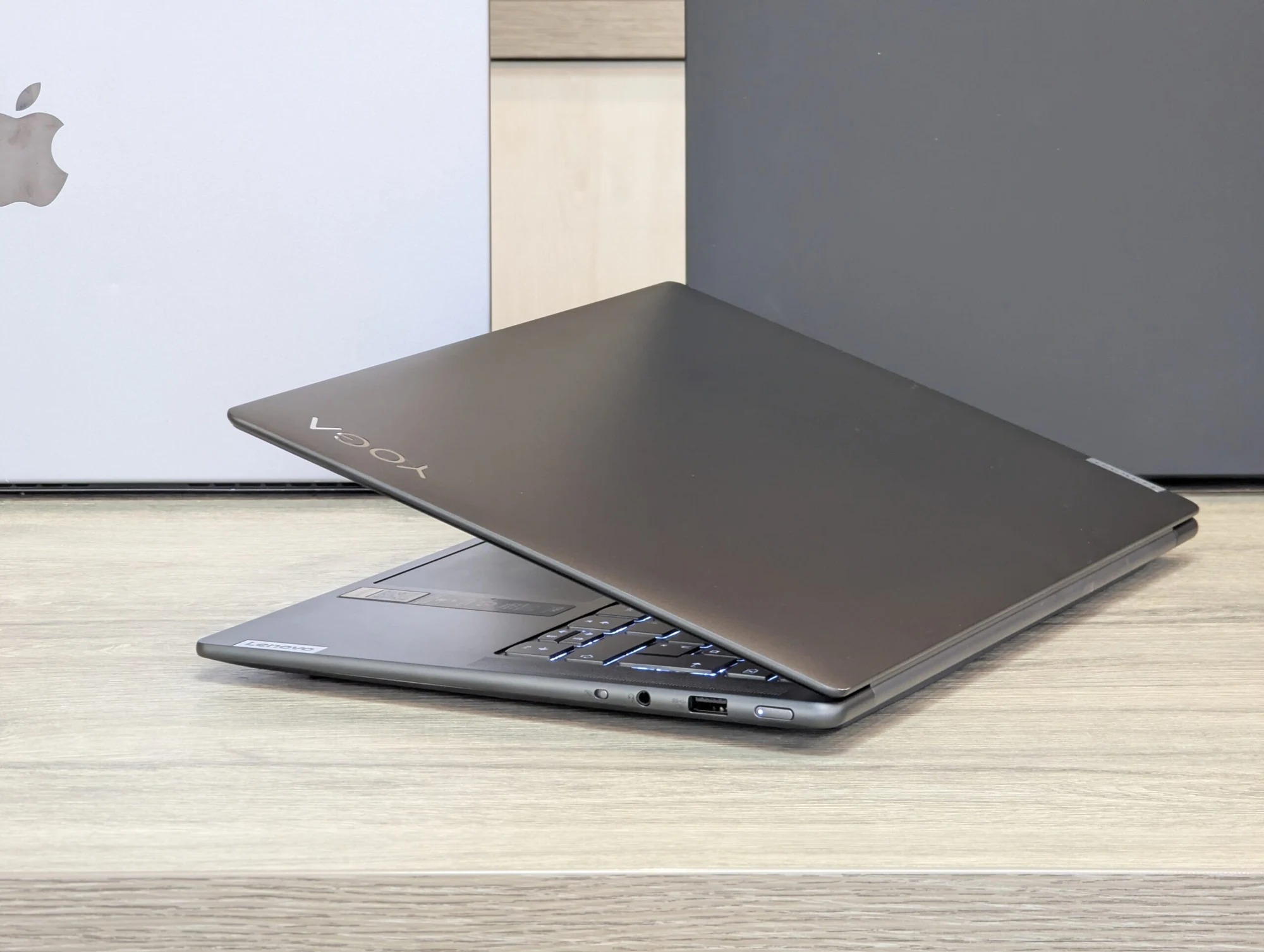 Lenovo Yoga Slim 7 Pro X | Ryzen 7 6800HS Creator Edition | 16GB DDR5 | 512GB SSD | 14.5″ 3K 120Hz — miniatură 10