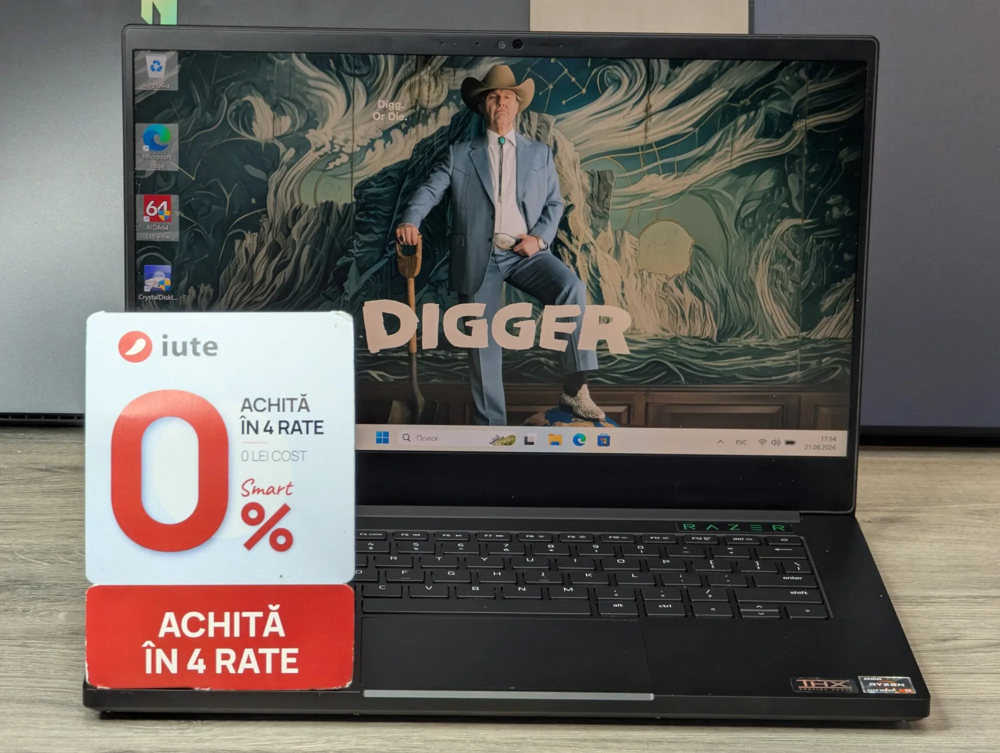 Ca nou! Razer Blade 14 (2022) | AMD Ryzen 7 6800H | RTX 3070 Ti 8GB | 16GB RAM | 1TB | 14.0″ 2.5K 165Hz — vedere 2