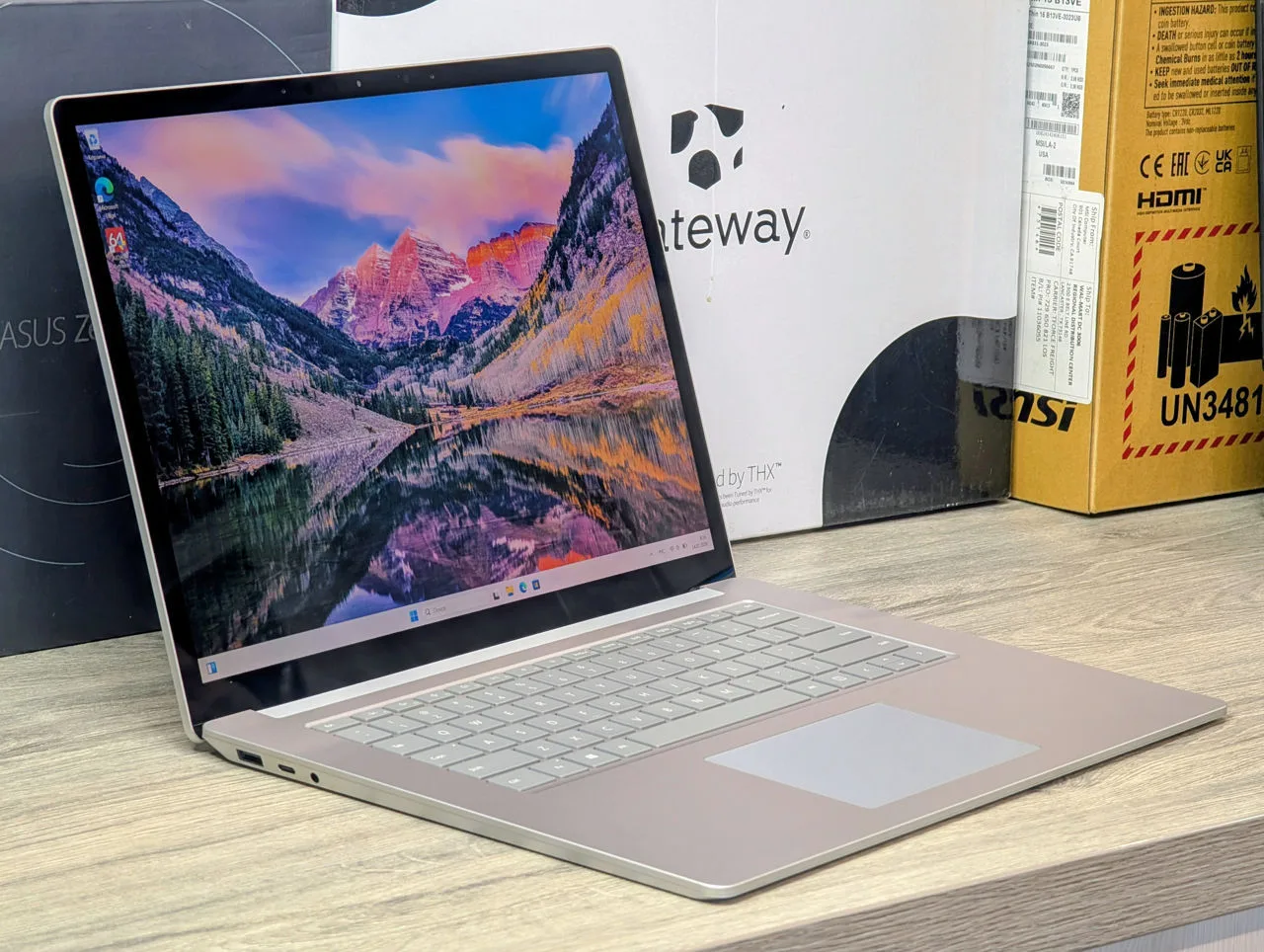 Microsoft Surface Laptop 3 | Intel Core i5-1035G7 | 8GB RAM | 256GB SSD | 15.0″ 2.5K Touch — miniatură 7