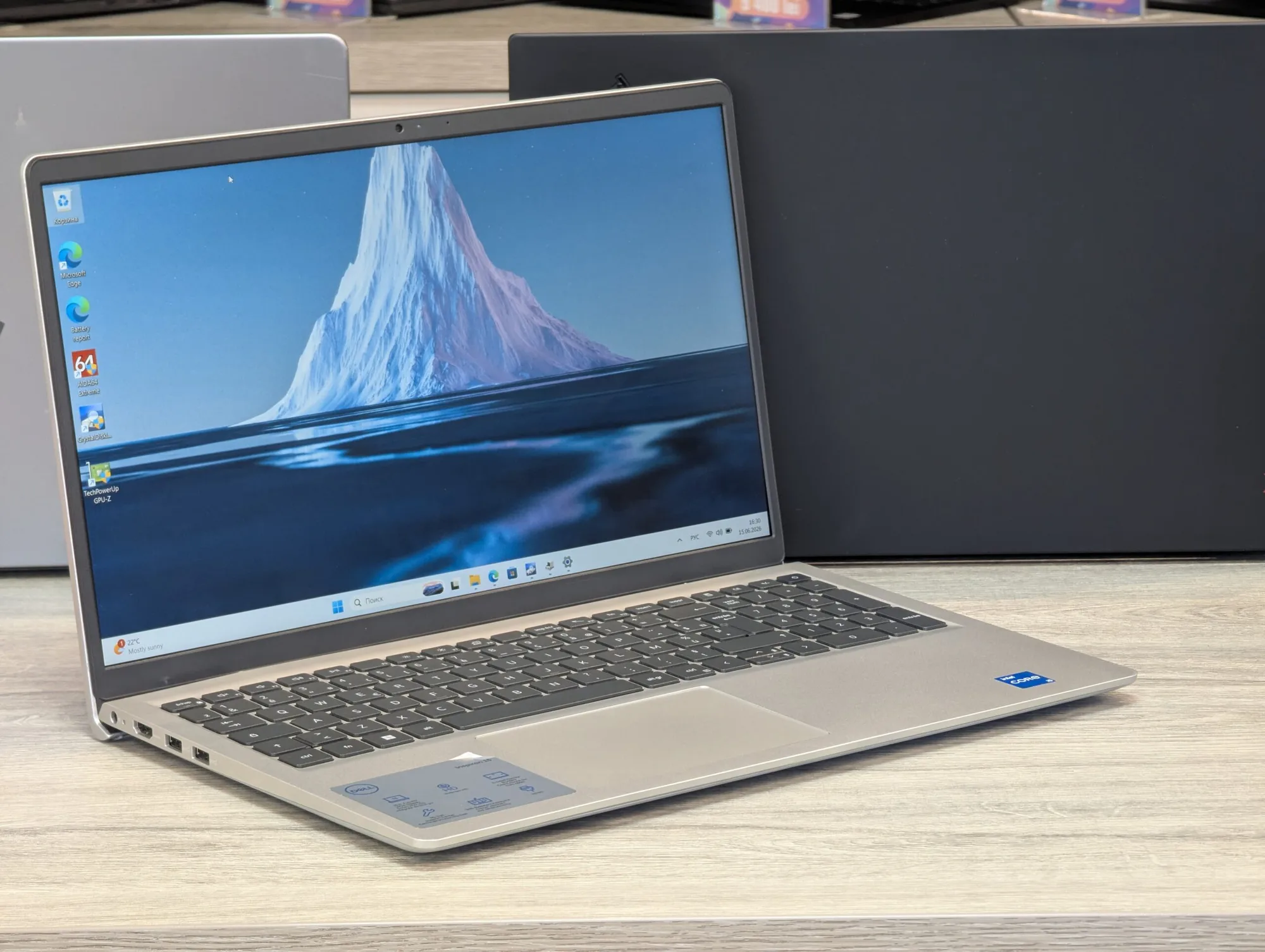 Dell Inspiron 15 3520 | i5-1235U | 16GB | 256GB | Intel Iris Xe | 15.6″ — miniatură 5