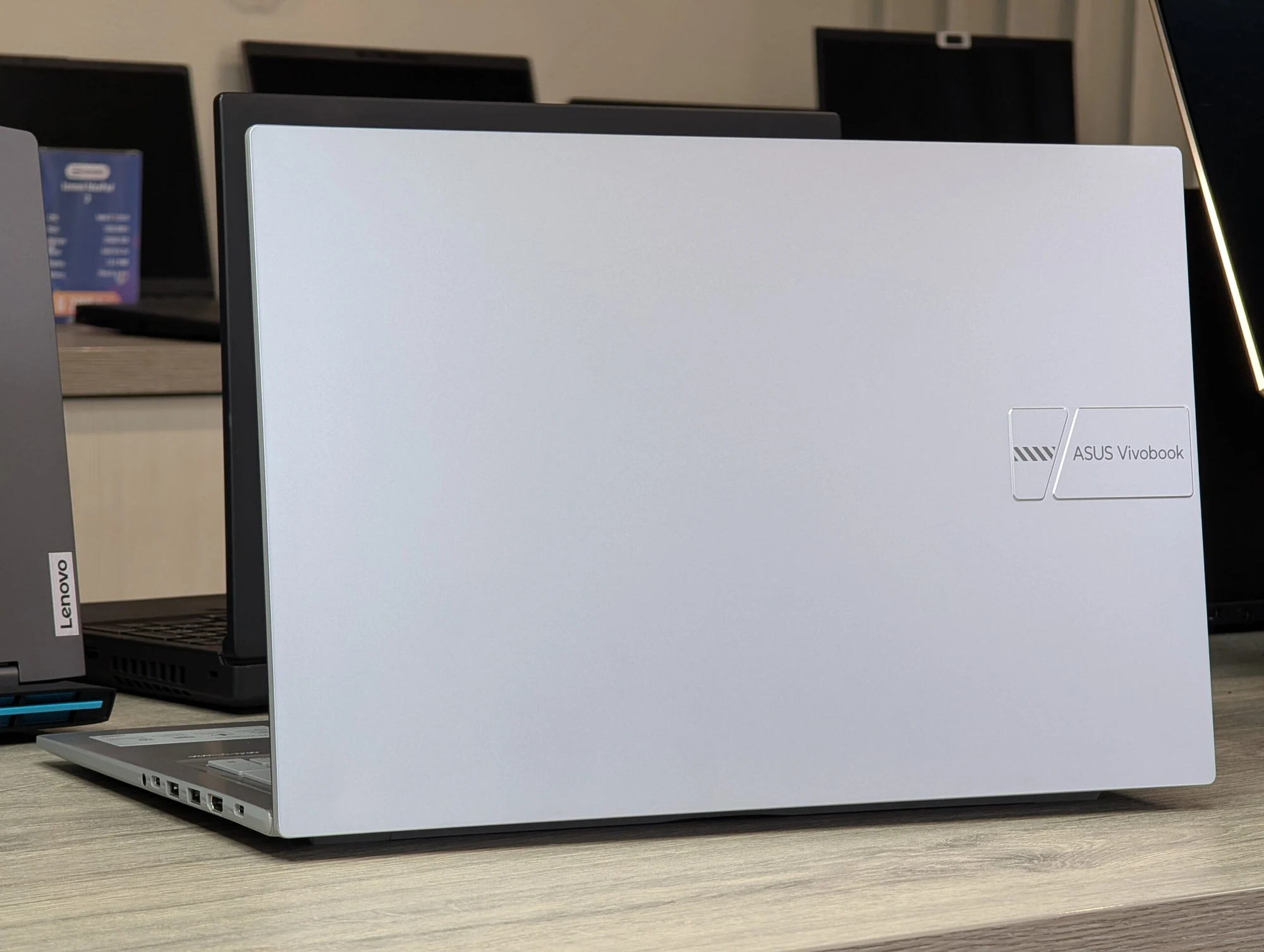 Nou! Asus Vivobook 17 X1704VA | i3 1315U | 12GB | 512GB | Intel UHD | 17.3″ FHD — miniatură 11