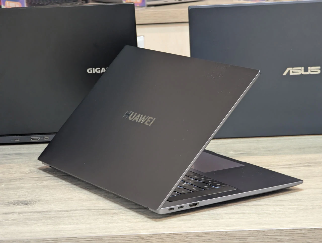 Nou! Huawei MateBook D 15 | Ryzen 5 4600H | 16GB | 512GB | 15.6″ FHD — miniatură 10