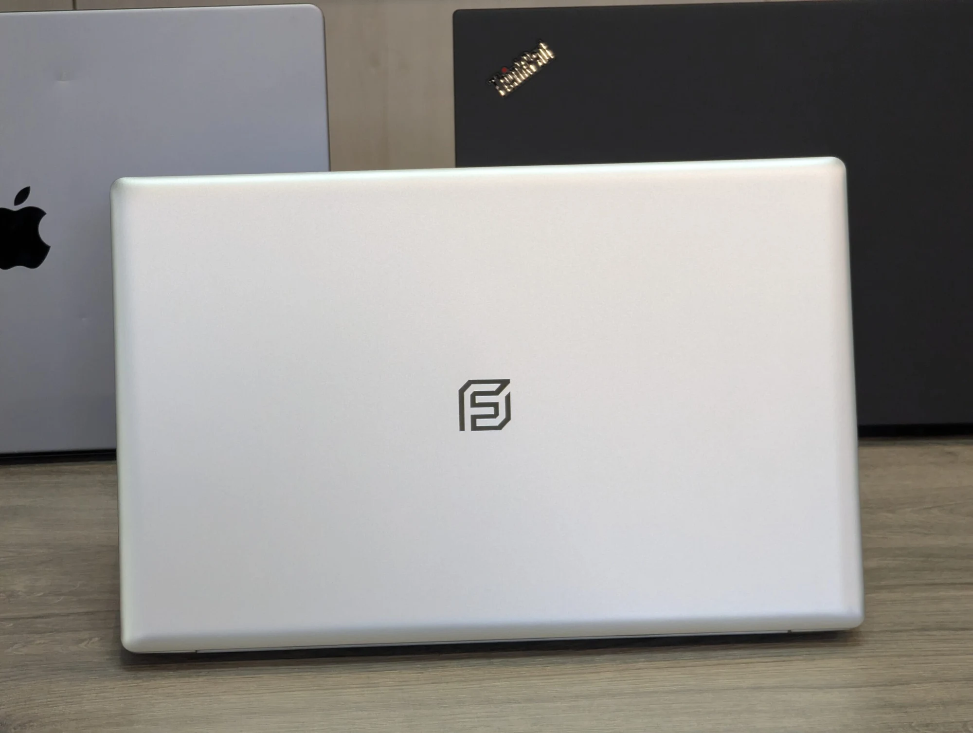 Nou! VenBook 16.0″ | Intel Celeron N4000 | 8GB RAM | 256GB SSD | Intel UHD 600 | Windows 11 Pro — miniatură 6