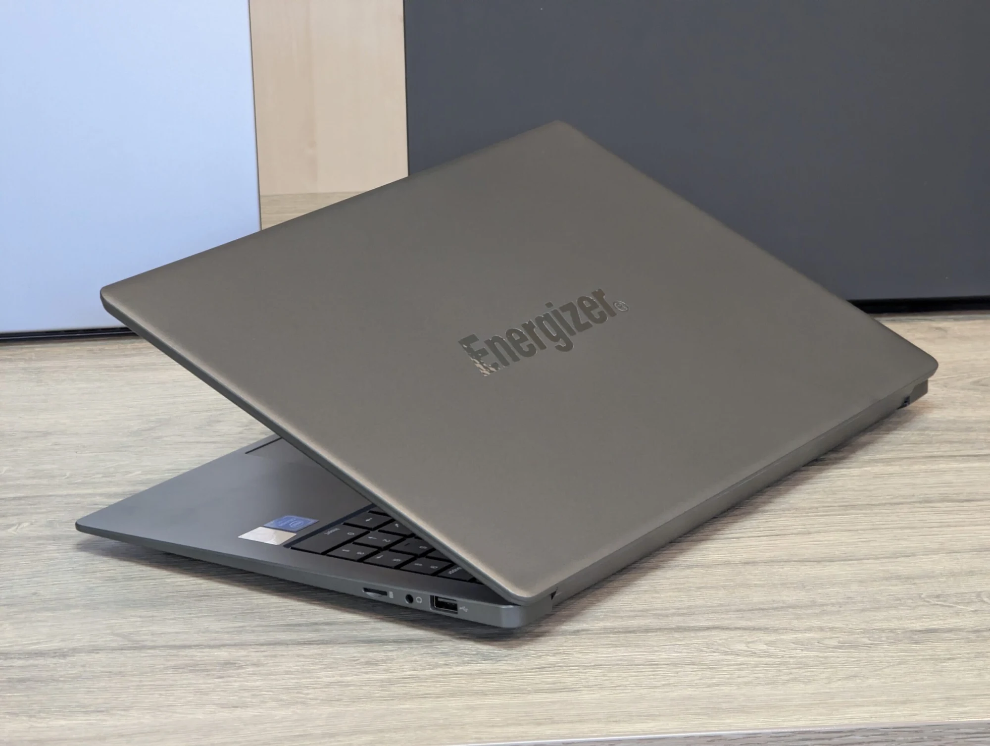 Nou! Energizer L15 | Intel Celeron N4020 | 8GB | 256GB Samsung | Intel UHD 600 | 15.6″ — miniatură 9