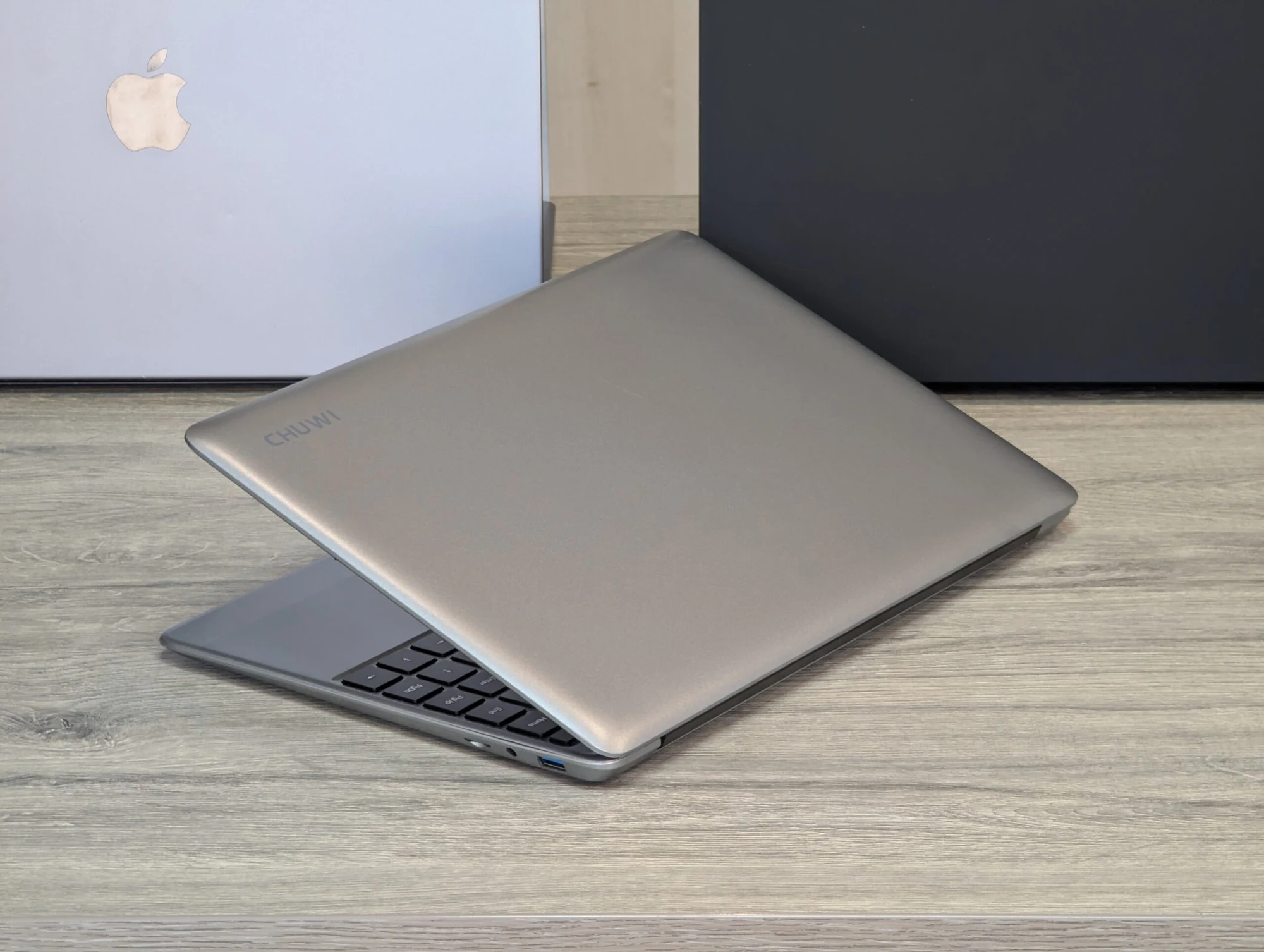 Nou! Chuwi HeroBook Pro | Intel Celeron N4020 | 8GB | 256GB SSD | 14.1″ Full HD IPS — miniatură 12