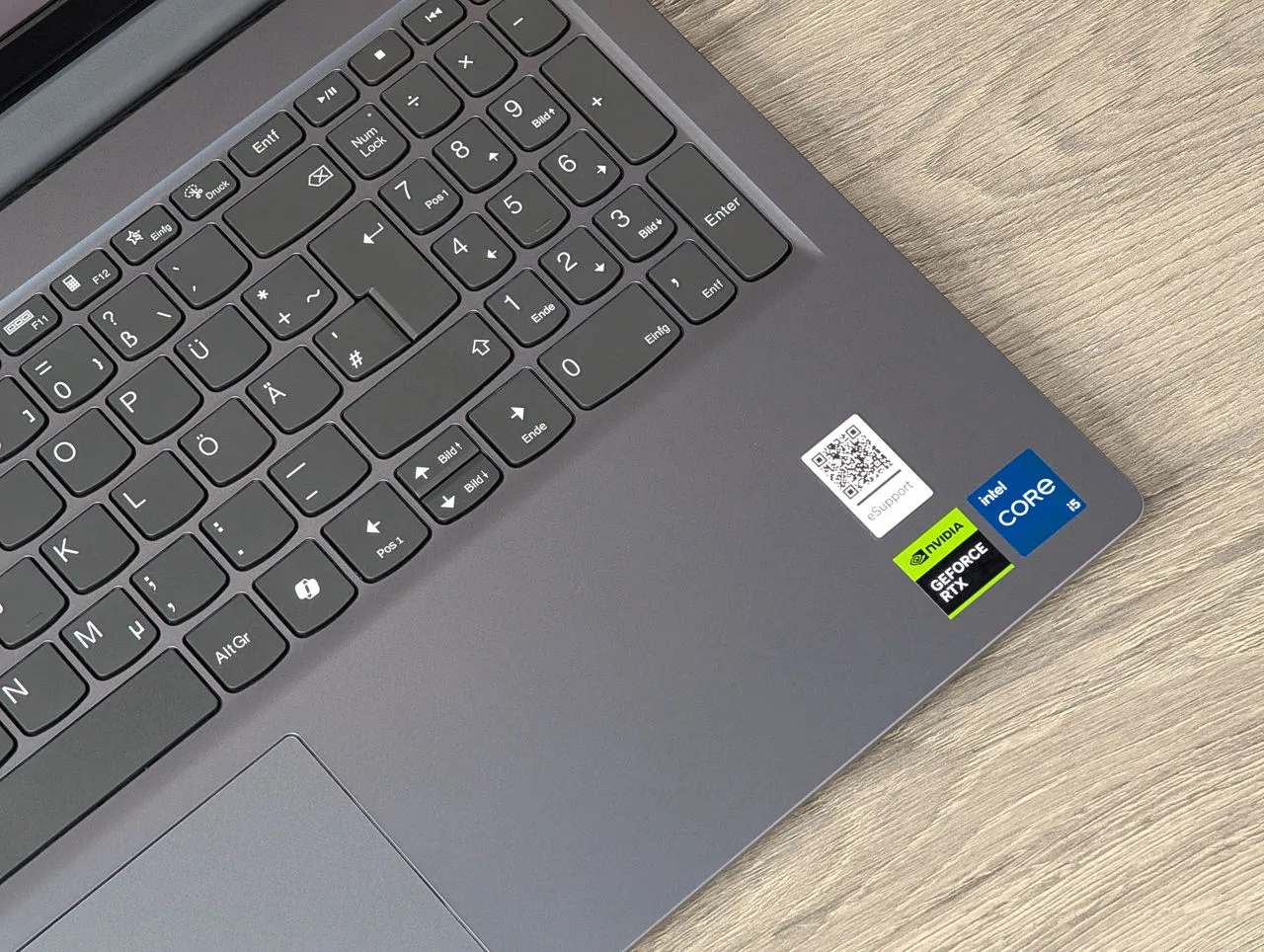 Lenovo LOQ 15IAX9 | i5 12450HX | 16GB | 512GB | RTX 2050 | 15.6″ 144Hz — miniatură 12