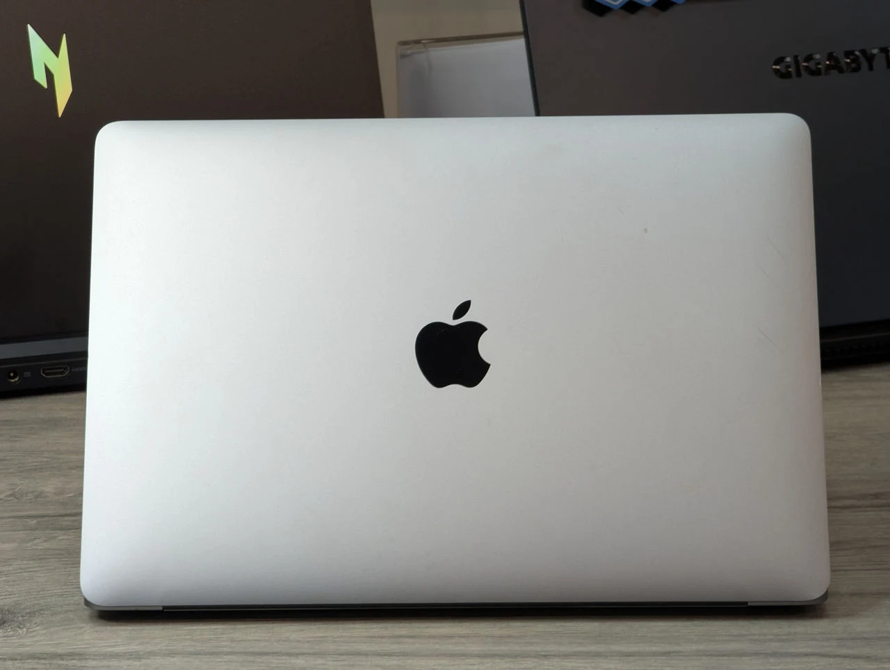 Apple MacBook Air (2020) | Apple M1 | 8GB Ram | 512GB | 13.3″ Retina — miniatură 9