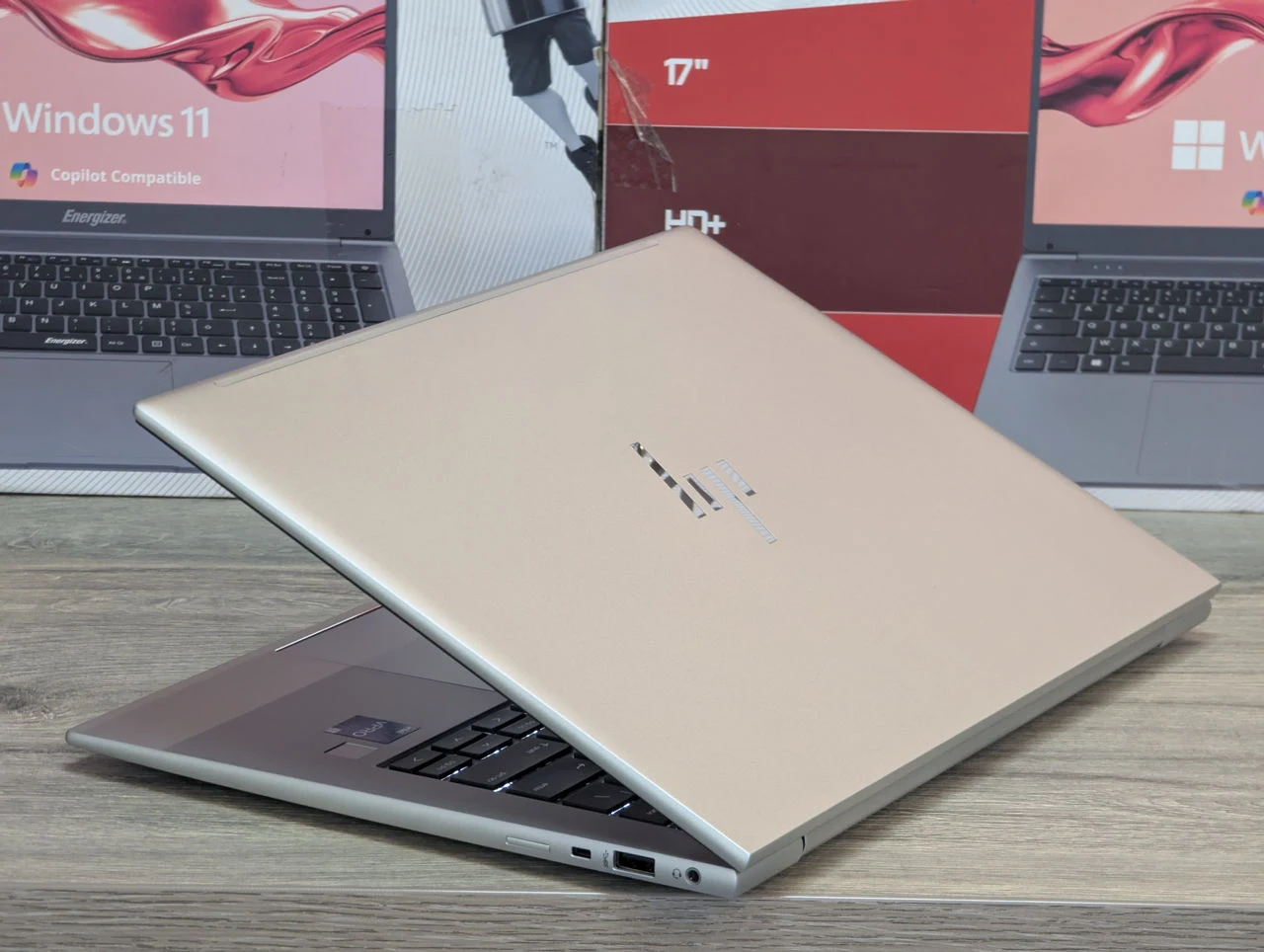 Nou! HP EliteBook 840 G10 Touch | Intel Core i7-1365U | 16GB | 512GB | Intel Iris Xe | 14.0″ WUXGA — miniatură 12
