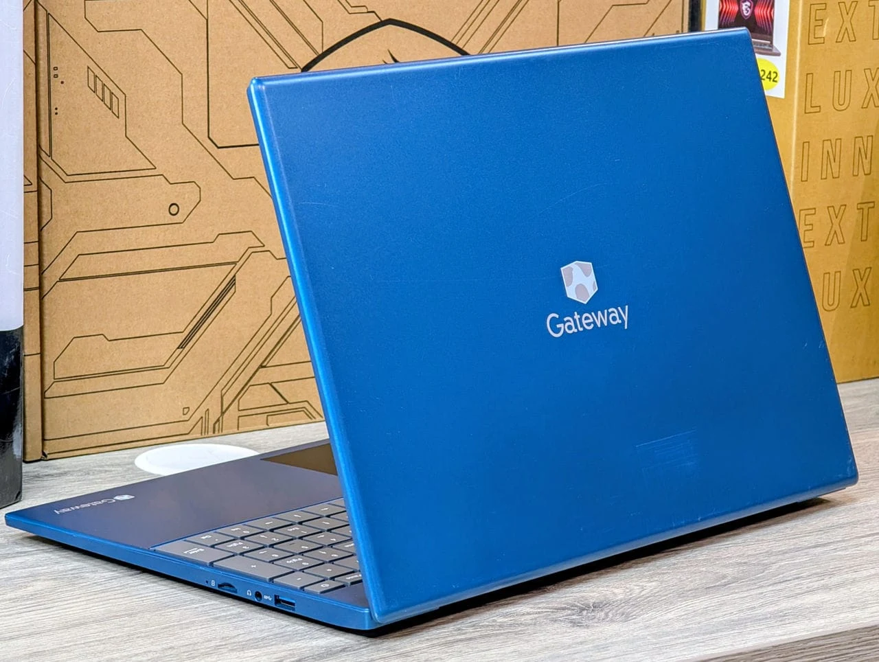 Gateway 15 | Ryzen 7 3700U | 8GB | 256GB | 15.6″ IPS — miniatură 6