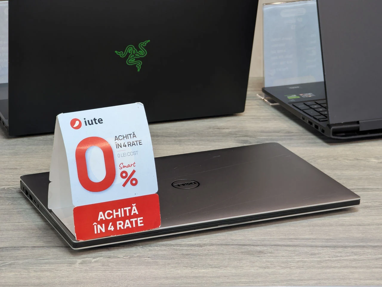 Dell Precision 5520 | i7-7700HQ | 8GB Ram | 128GB SSD + 320GB HDD — miniatură 12