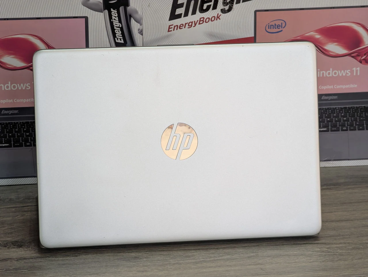 HP Laptop 14 | Intel Core i5-1035G4 | 16GB | 256GB | Intel Iris Plus | 14″ HD — miniatură 6