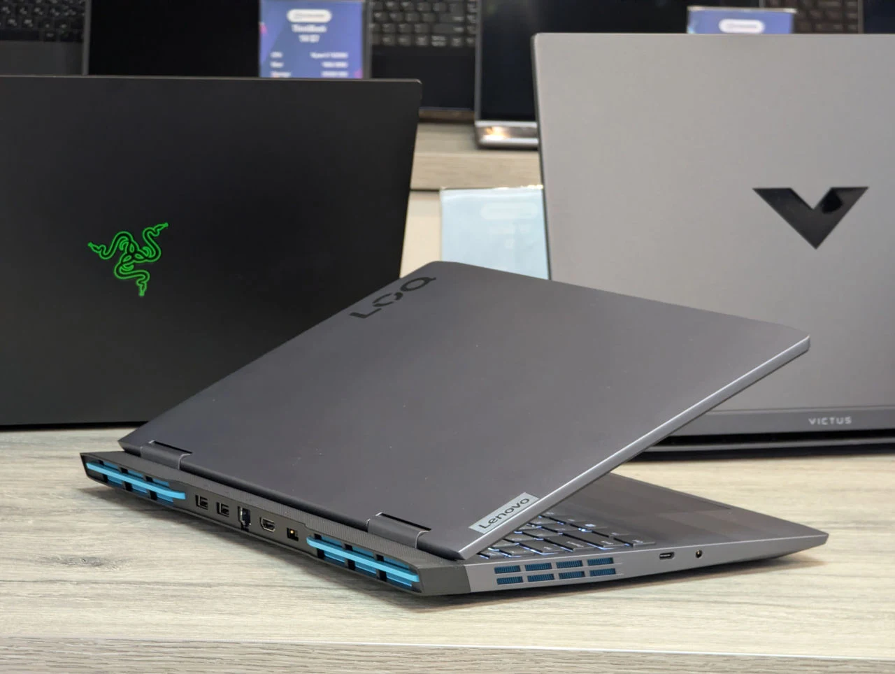 Lenovo LOQ 15IRH8 | i5-12450H | 16GB Ram | 512GB | RTX 3050 6GB | 144Hz — miniatură 11