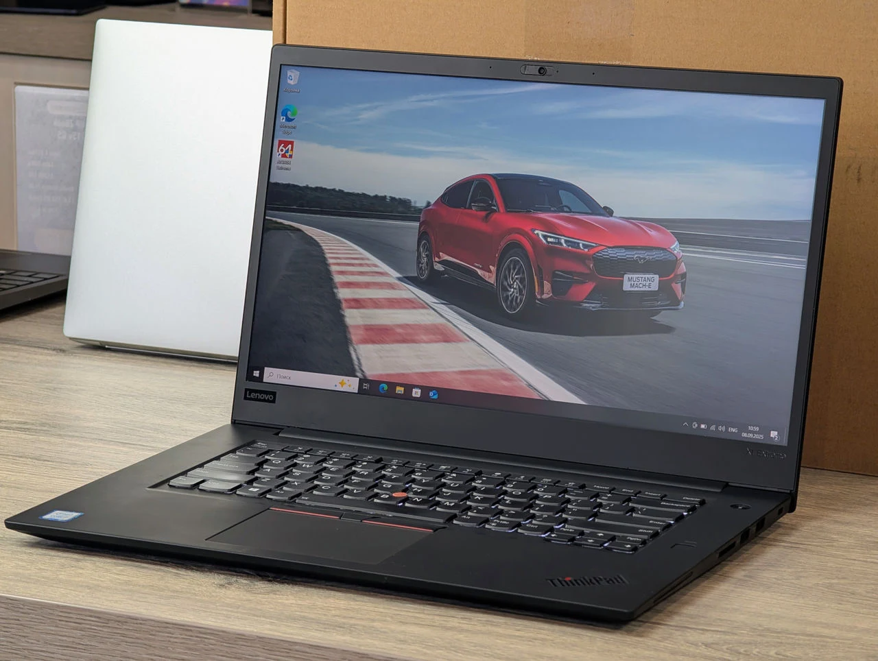 Lenovo ThinkPad X1 Extreme Gen 1 | i7-8750H | 16GB | 256GB | GTX 1050 Ti 4GB | 15.6″ FHD — miniatură 6