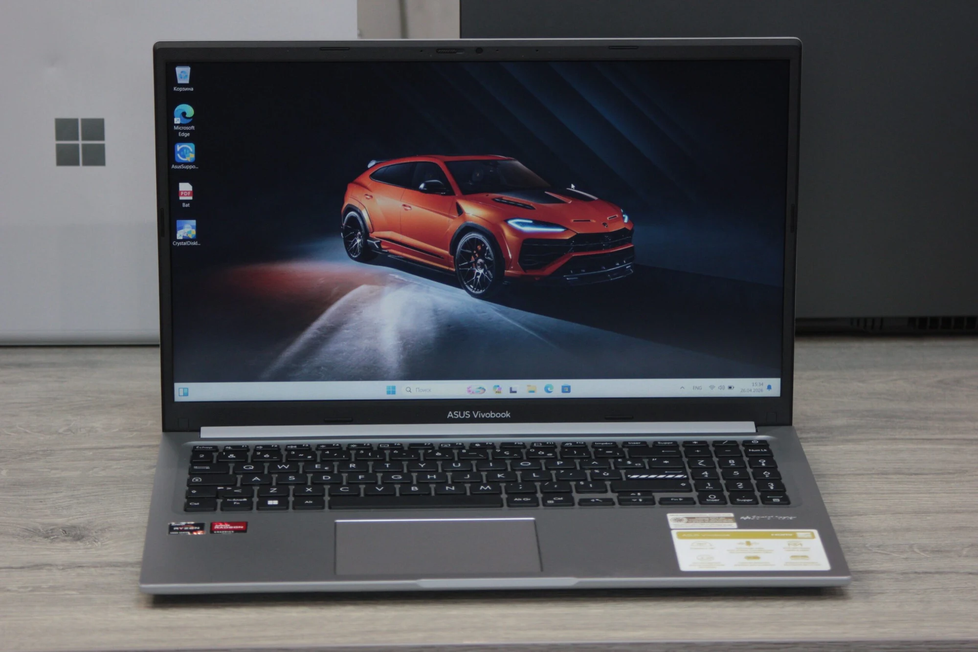 ASUS Vivobook 15 M1502 | Ryzen 7 5800HS | 16GB | 512GB | Radeon Graphics | 15.6″ FHD — miniatură 3