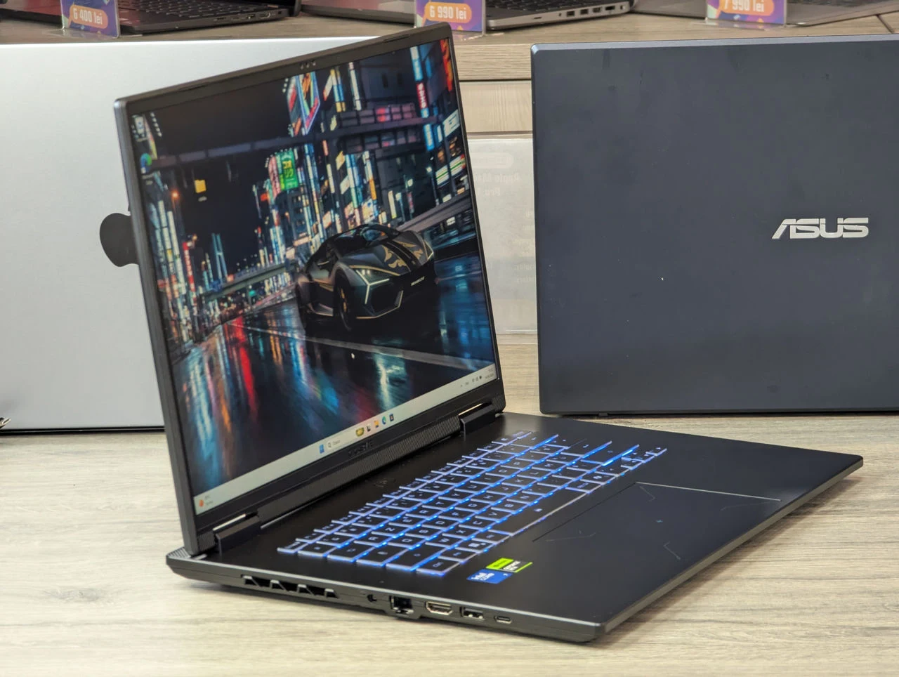 Gigabyte A16 | Core 7 240H | 32GB | 1TB | RTX 5070 Ti | 16.0″ 2.5K 165Hz — miniatură 3
