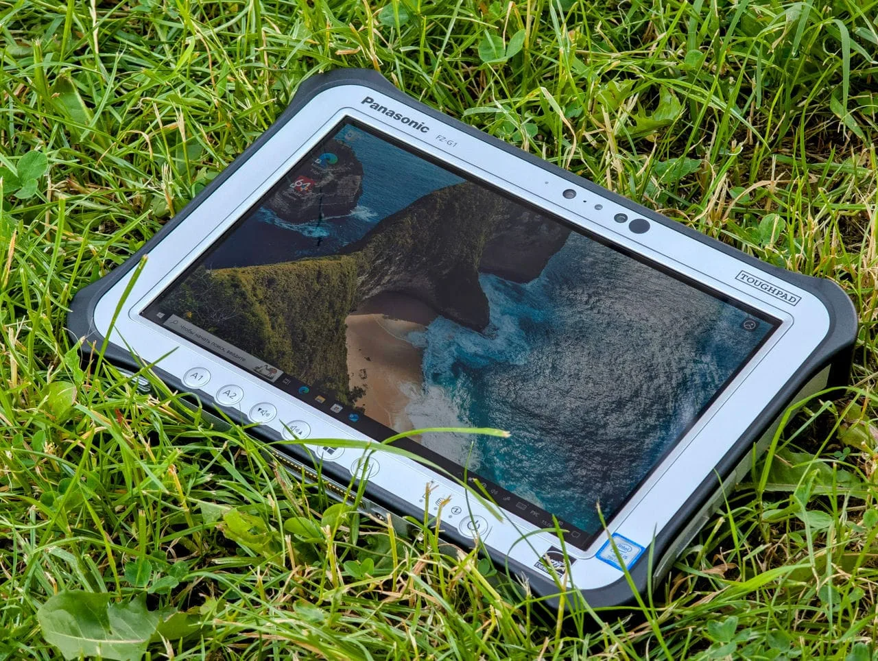 Panasonic Toughpad FZ-G1 | i5 6300U | 8GB | 256GB | 10.1″ IPS — miniatură 9