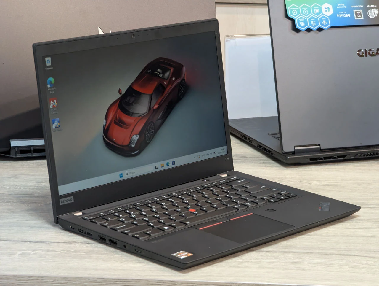 Lenovo ThinkPad T14 Gen 1 | AMD Ryzen 7 PRO 4750U | 16GB | 256GB | 14.0″ FHD IPS — miniatură 5