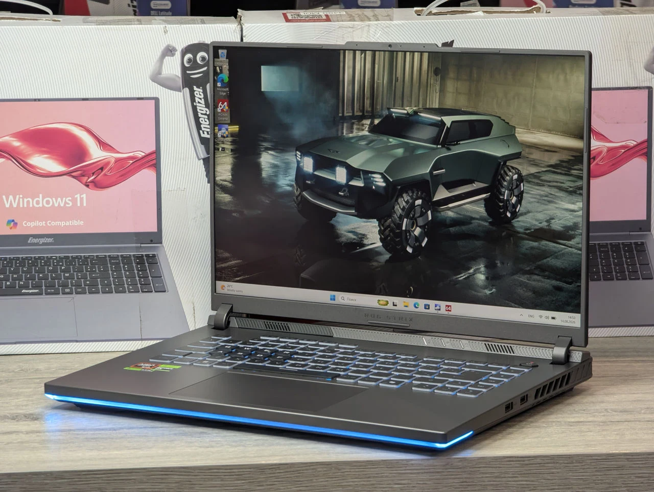 ASUS ROG Strix G16 | Ryzen 9 8940HX | 32GB | 2TB | RTX 5070 | 16.0″ 165Hz — miniatură 5