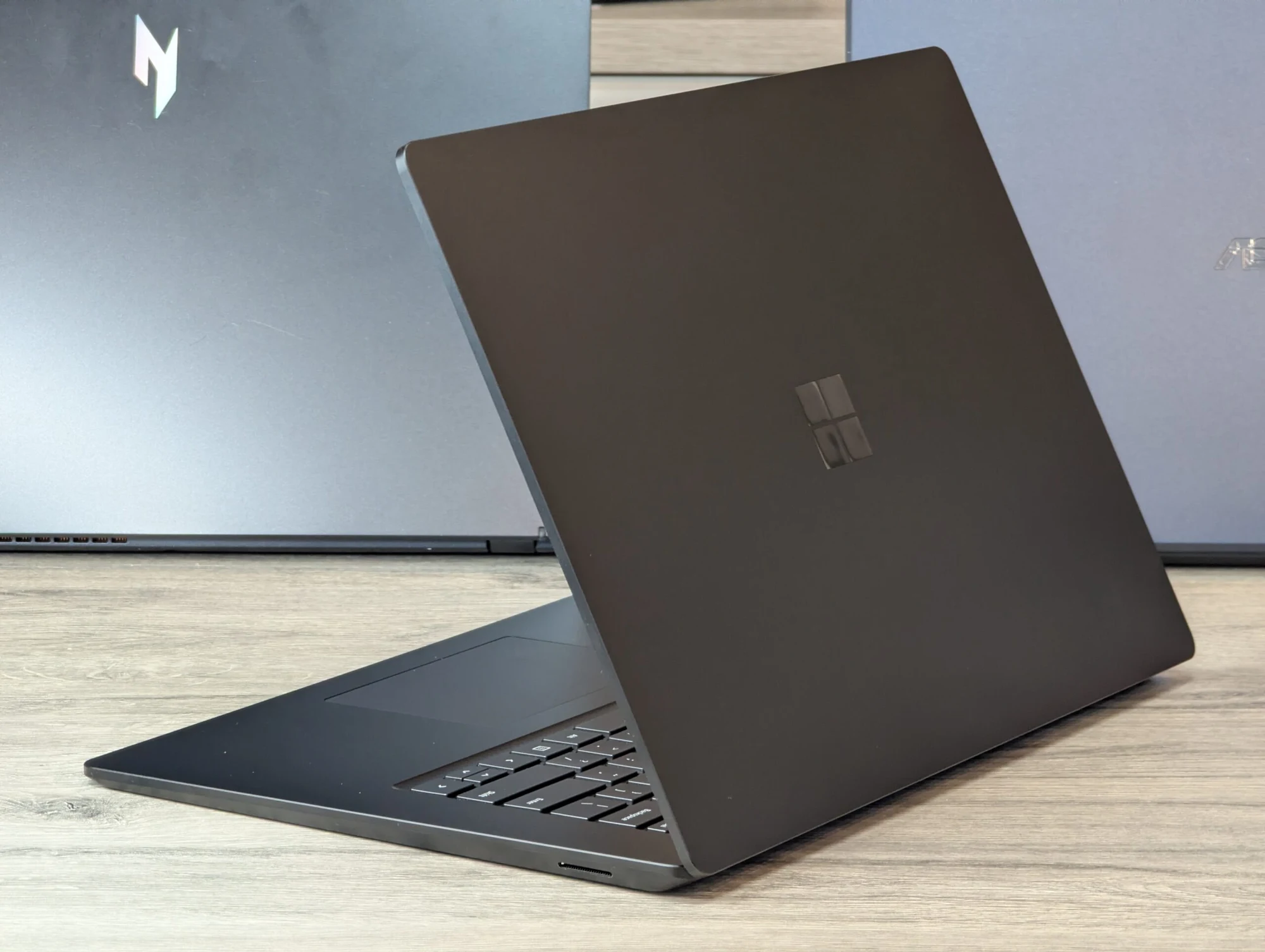 Ca nou! Microsoft Surface Laptop 4 15″ | Intel i7-1185G7 | 32GB RAM | 1TB SSD | Touch — miniatură 7