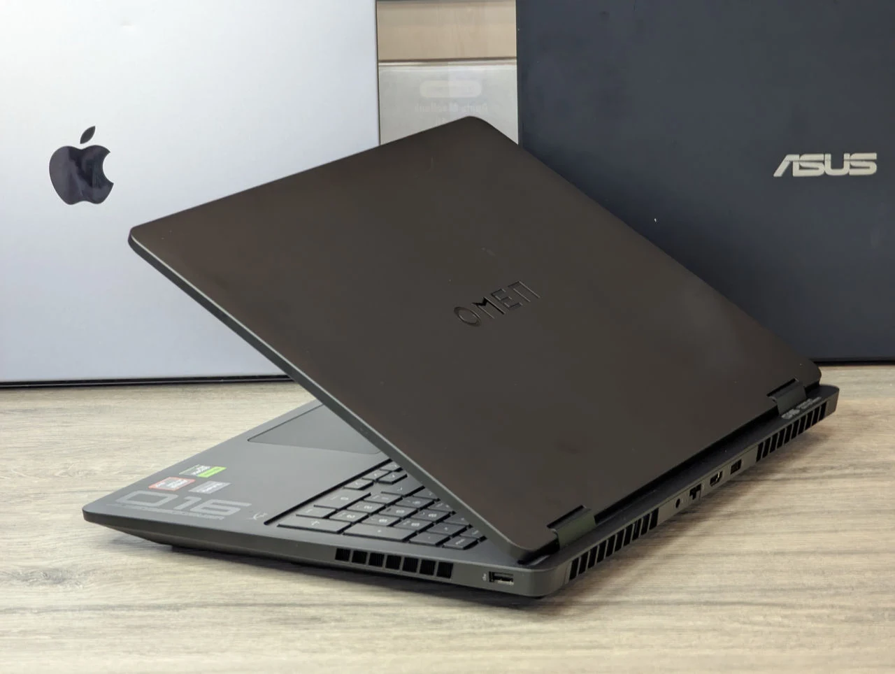 Nou! HP OMEN 16 | Ryzen 9 8940HX | 16GB | 1TB | RTX 5070 | 16.0″ — miniatură 11