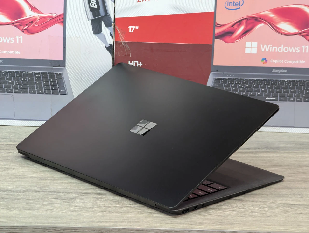 Microsoft Surface Laptop 2 | Intel Core i7-8650U | 16GB | 512GB | 13.5″ Touch — miniatură 9