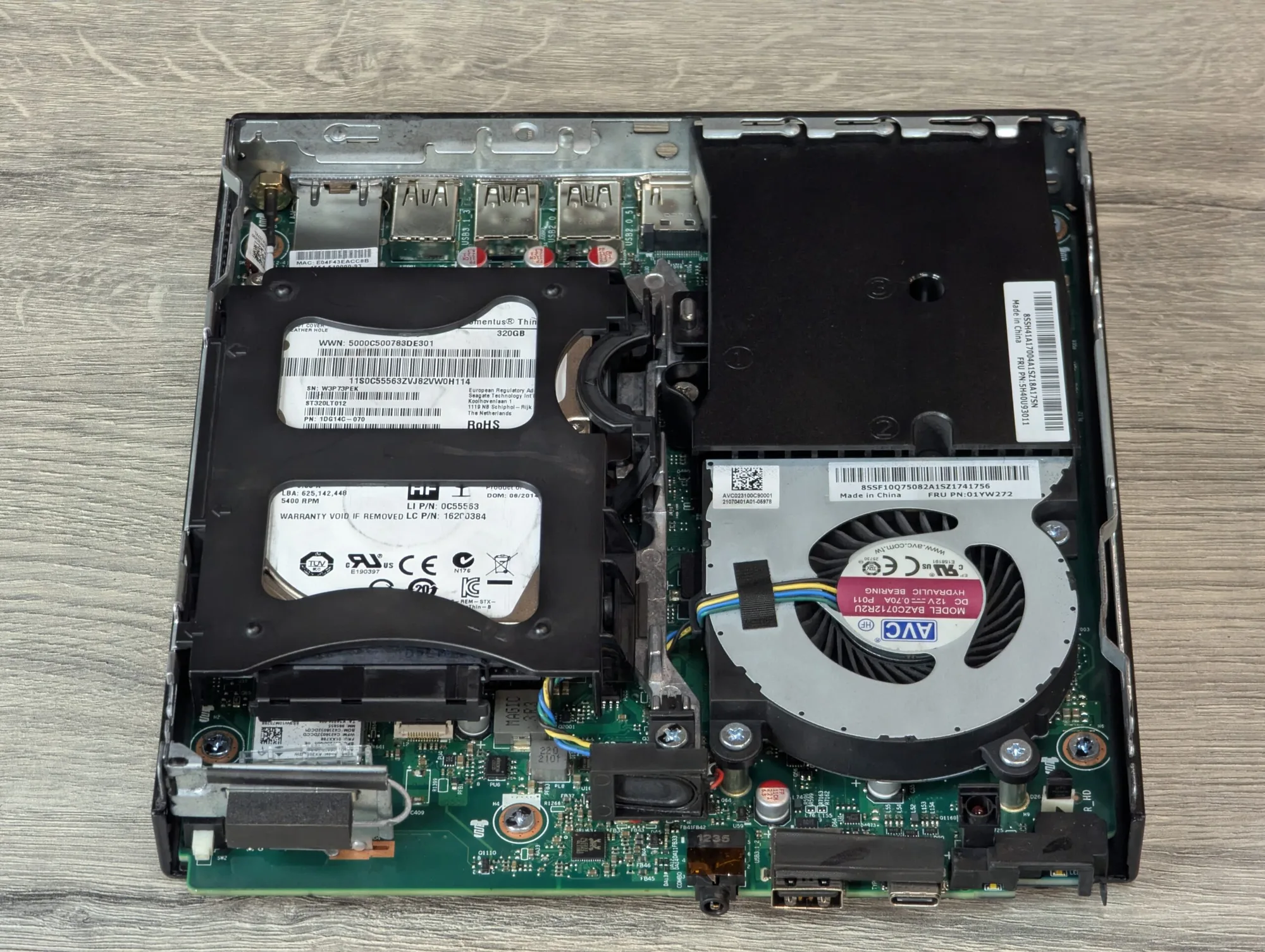 Lenovo ThinkCentre M70q Tiny | Intel i5-1035G1 | 16GB RAM | 256GB SSD + 320GB HDD — miniatură 7